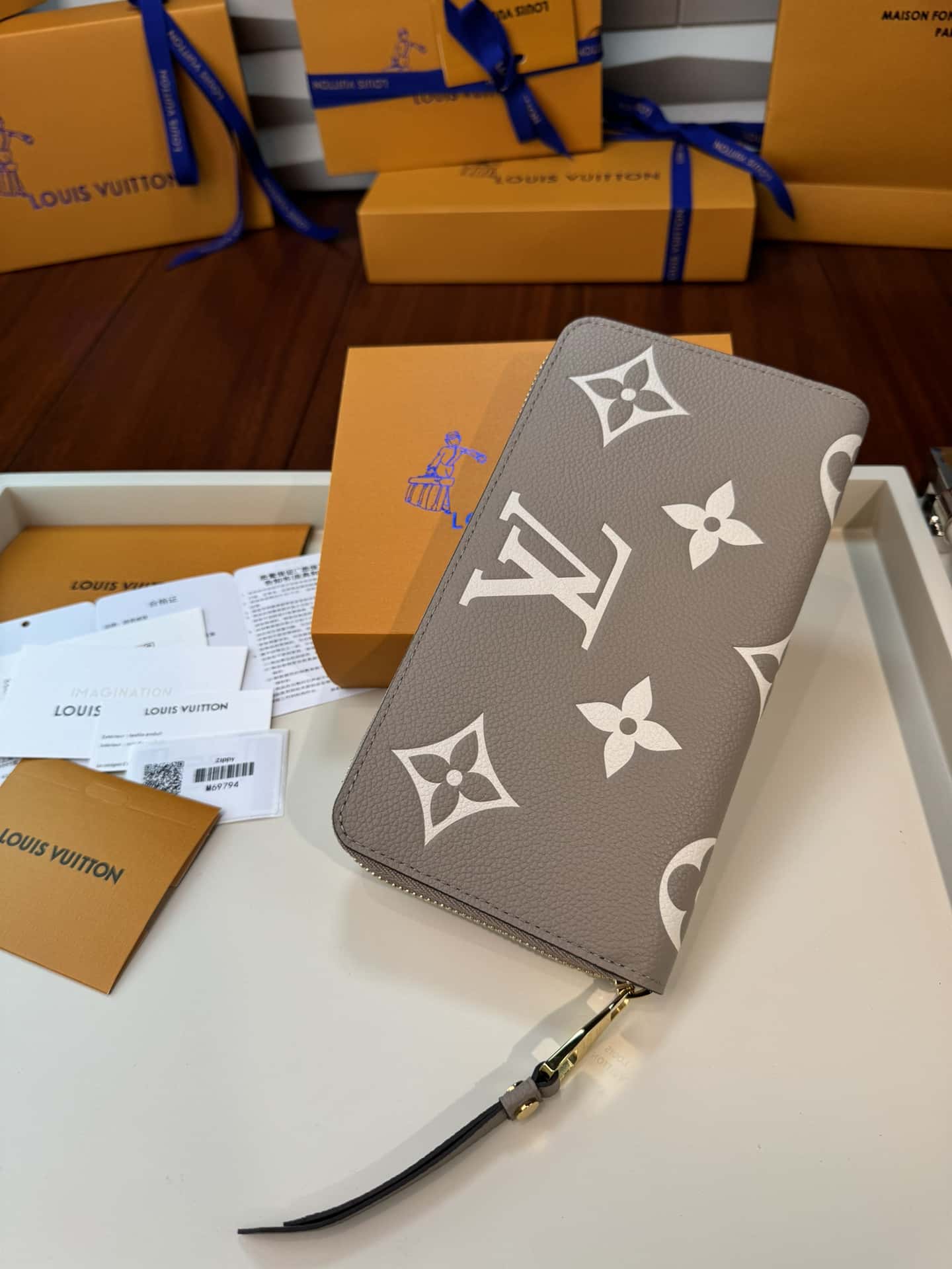 LV Zippy錢包 M69794特級錢包-頂級1:1精品高仿包包香港台灣批發價格推薦微信哪裡買