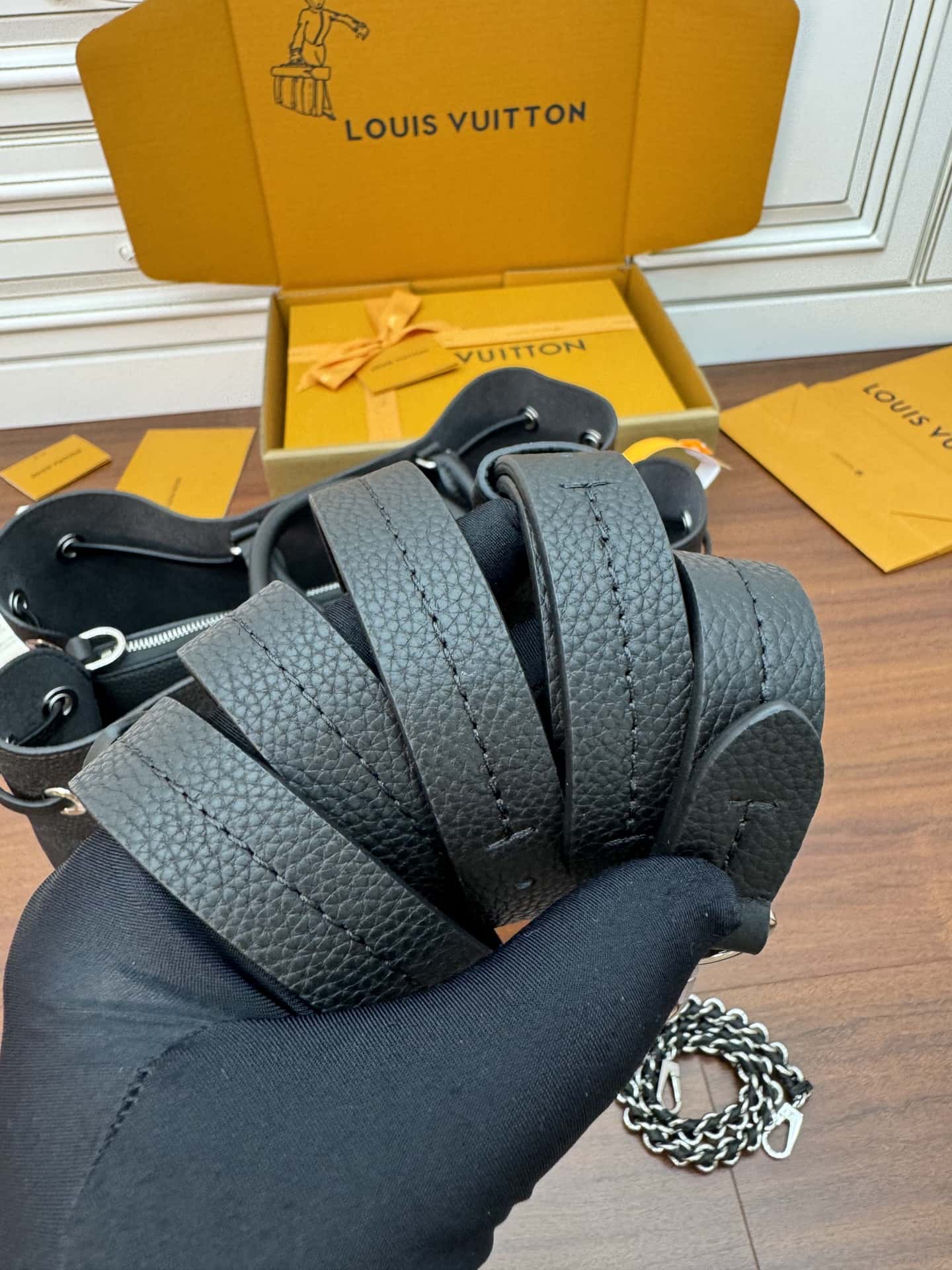 LV正品級高仿包 M59200 BELLA TOTE 手袋¥2980.00-頂級1:1精品高仿包包香港台灣批發價格推薦微信哪裡買