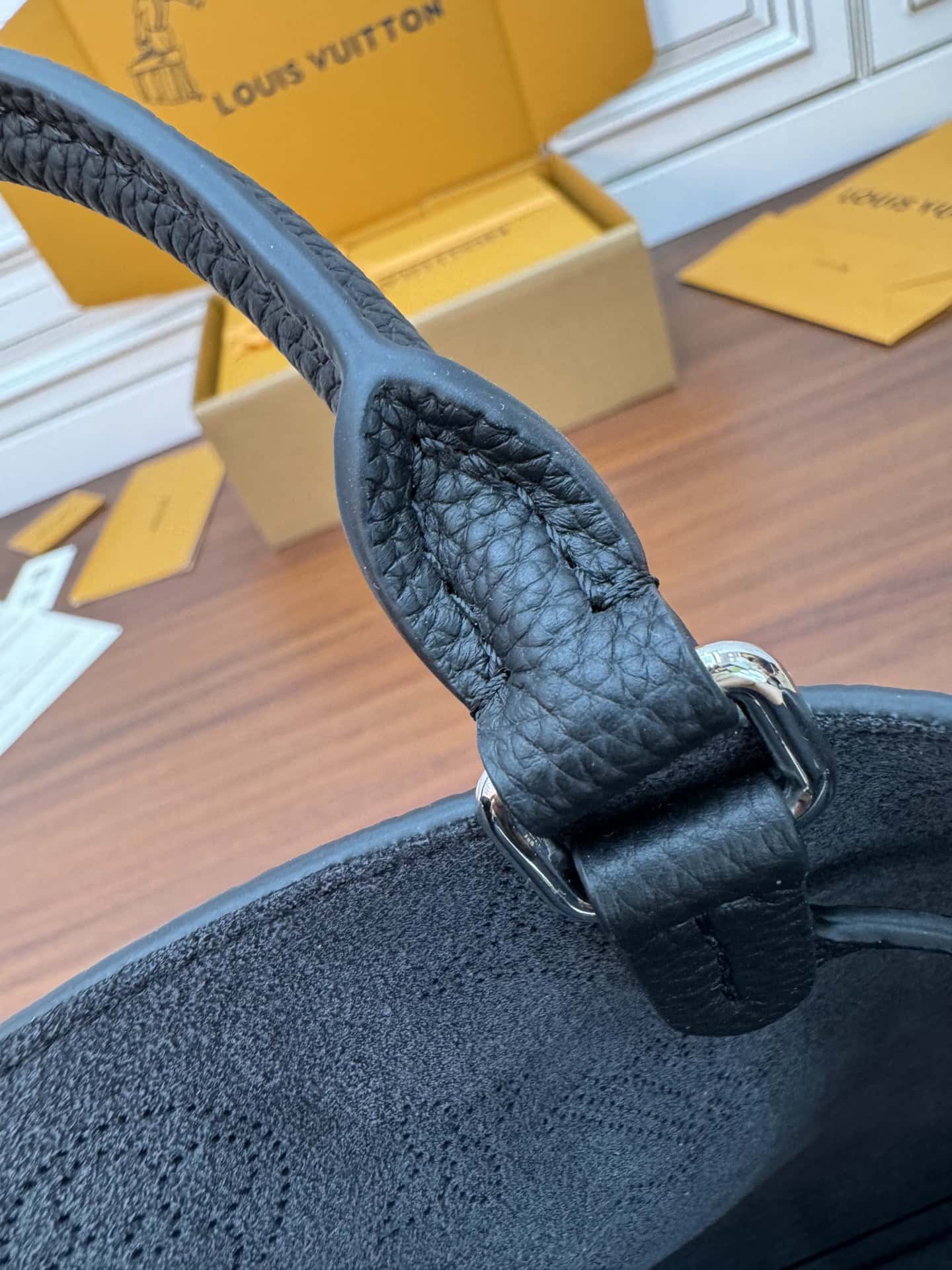 LV正品級高仿包 M59200 BELLA TOTE 手袋¥2980.00-頂級1:1精品高仿包包香港台灣批發價格推薦微信哪裡買