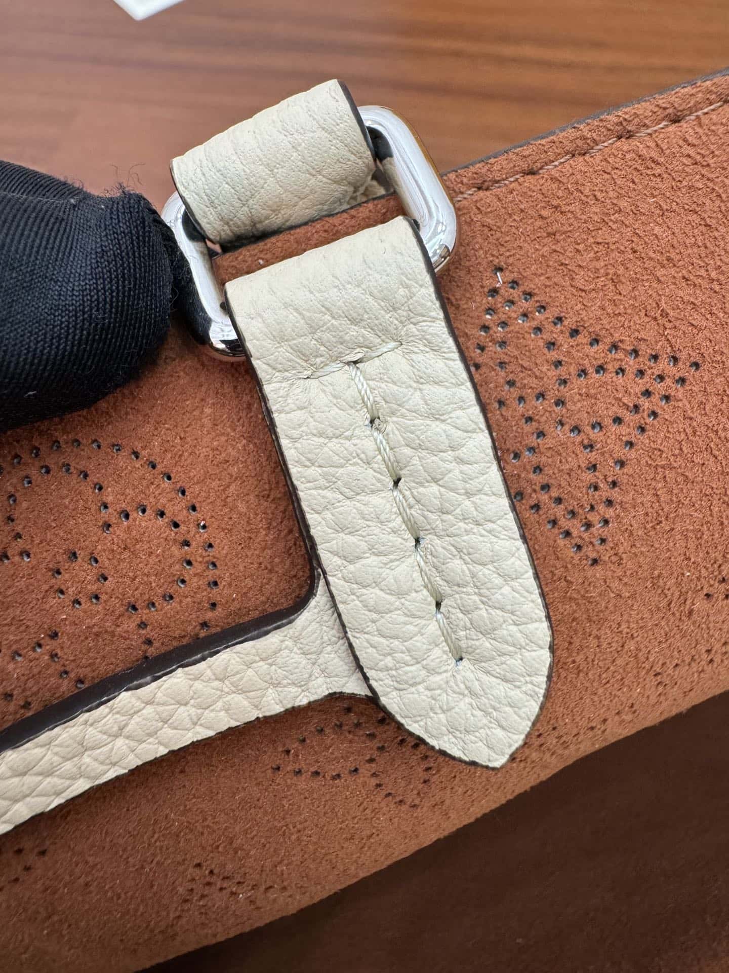 LV復刻包包 M59203特正版 BELLA TOTE 手袋¥3,180.00-頂級1:1精品高仿包包香港台灣批發價格推薦微信哪裡買