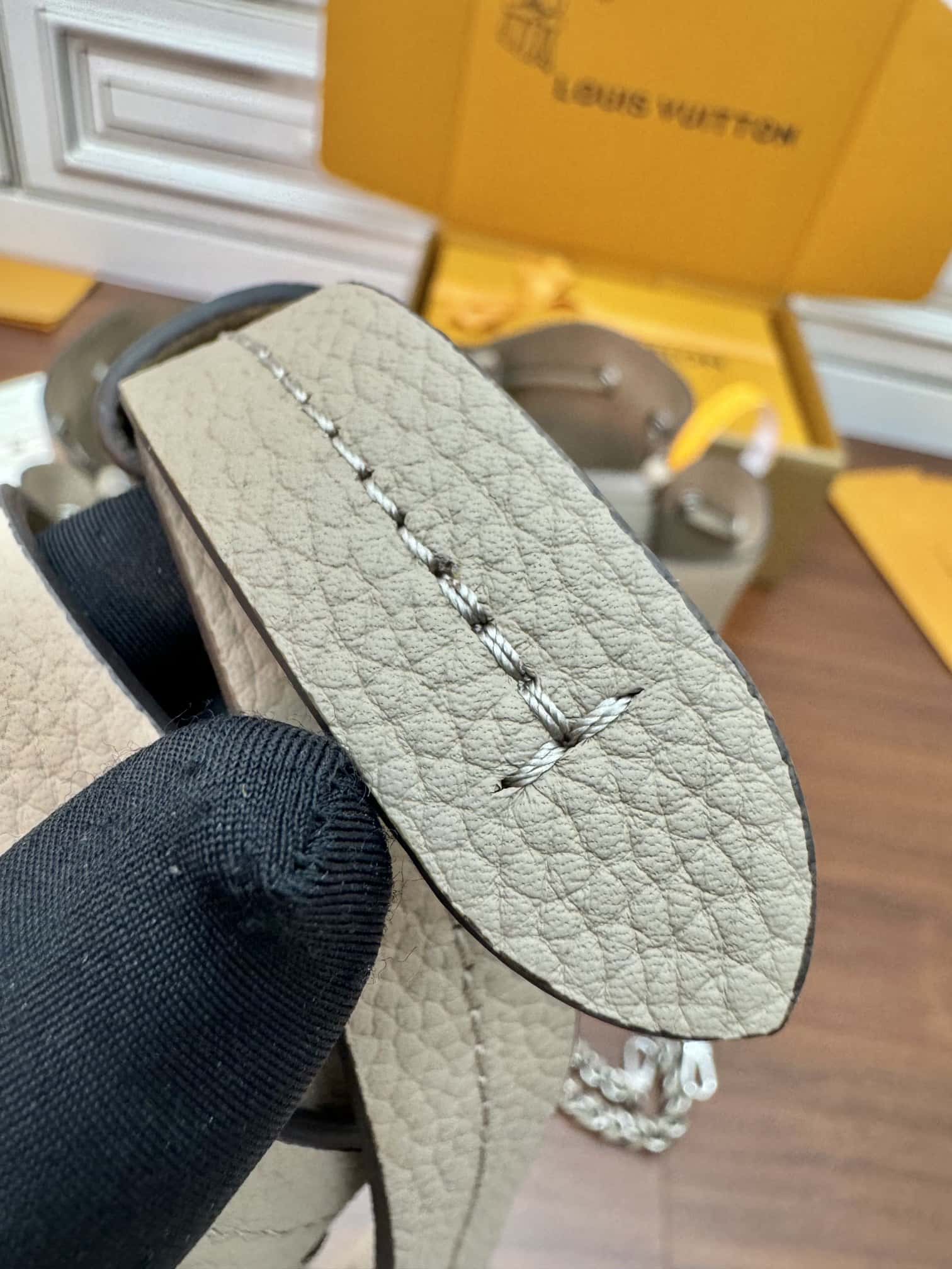 LV 高仿包包M59201特正版 BELLA TOTE 手袋專櫃同步意大利A級皮料¥3,180.00-頂級1:1精品高仿包包香港台灣批發價格推薦微信哪裡買