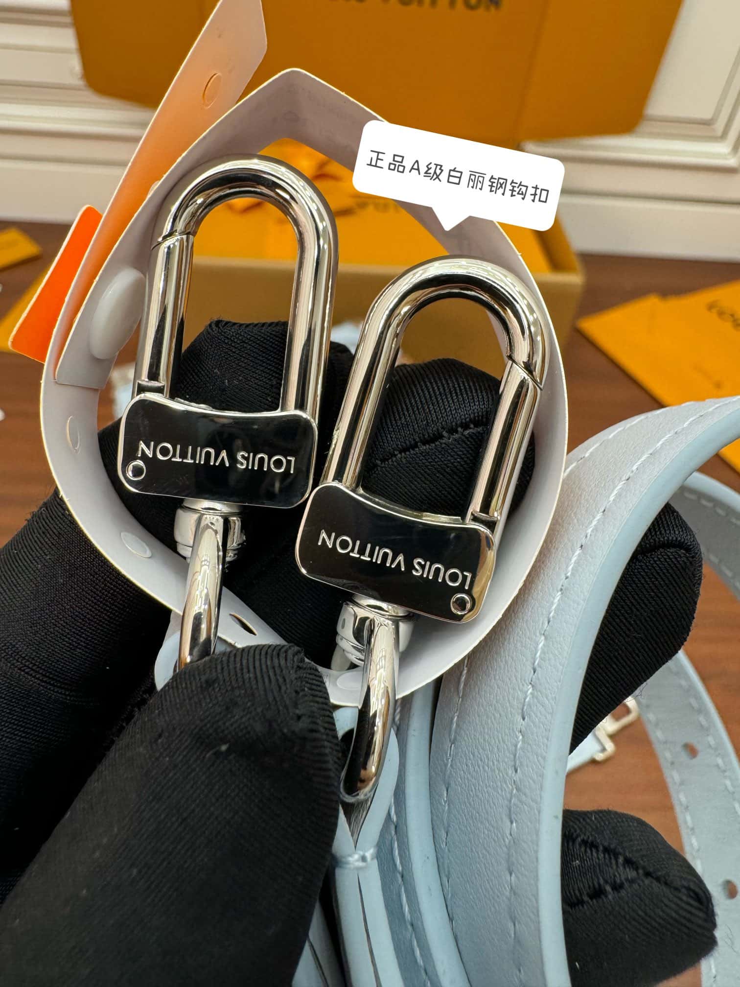 LV M25067 Side Trunk PM原單包包A級出品¥2980.00-頂級1:1精品高仿包包香港台灣批發價格推薦微信哪裡買