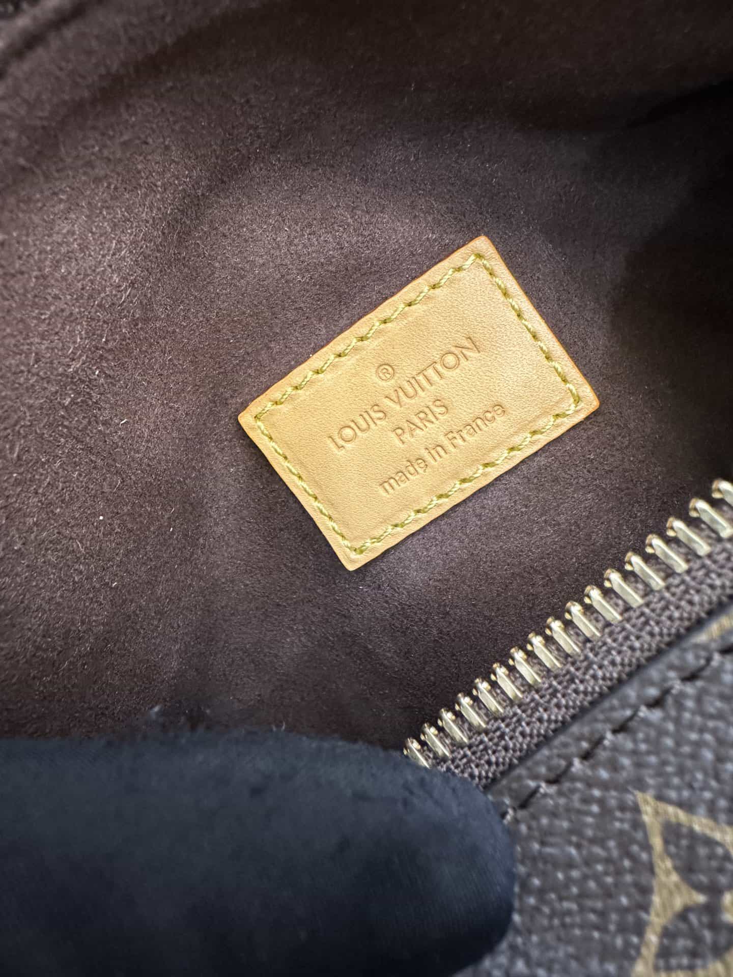 Louis Vuitton M46358 SIDE TRUNK 一比一高仿手袋¥2980.00-頂級1:1精品高仿包包香港台灣批發價格推薦微信哪裡買