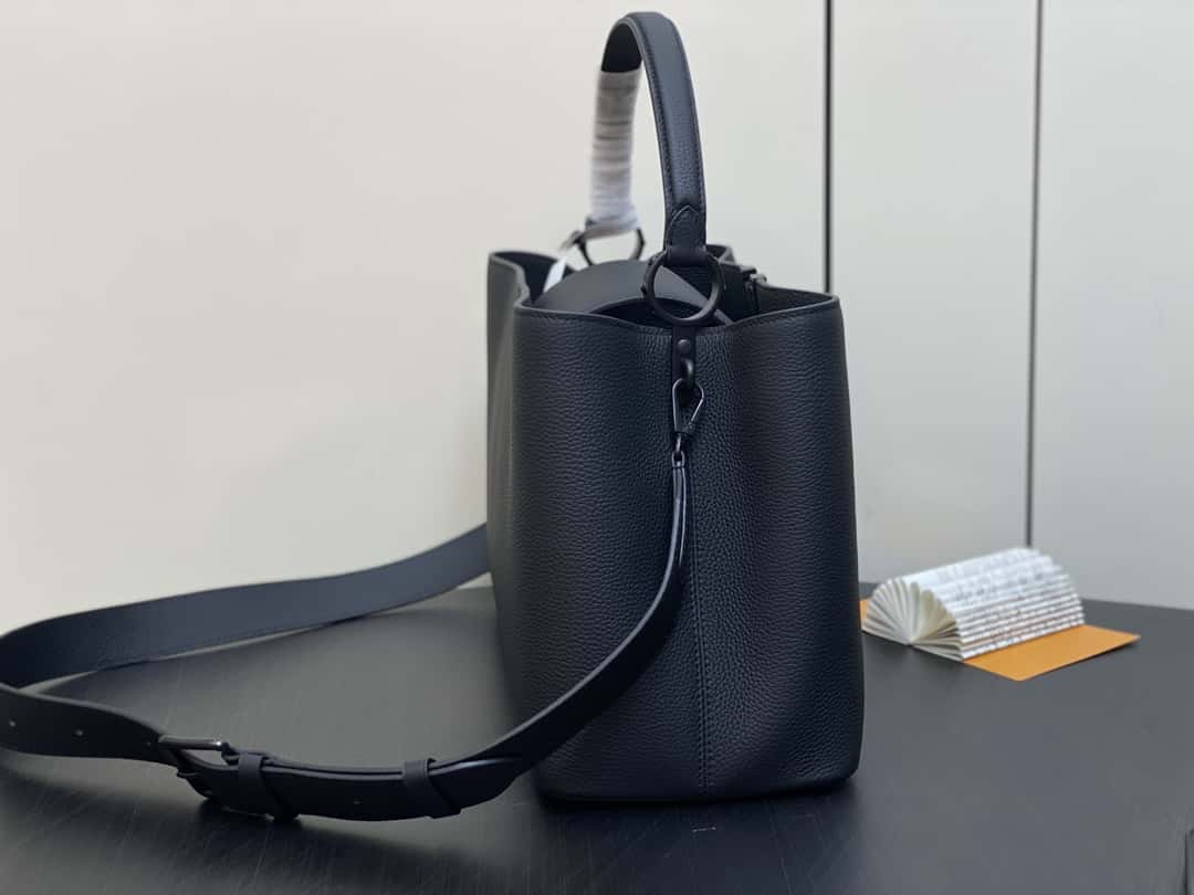 【原單精品】M23955 全皮cap那英款繫列 CAPUCINES SOUPLE 大號手袋¥2,880.00-頂級1:1精品高仿包包香港台灣批發價格推薦微信哪裡買