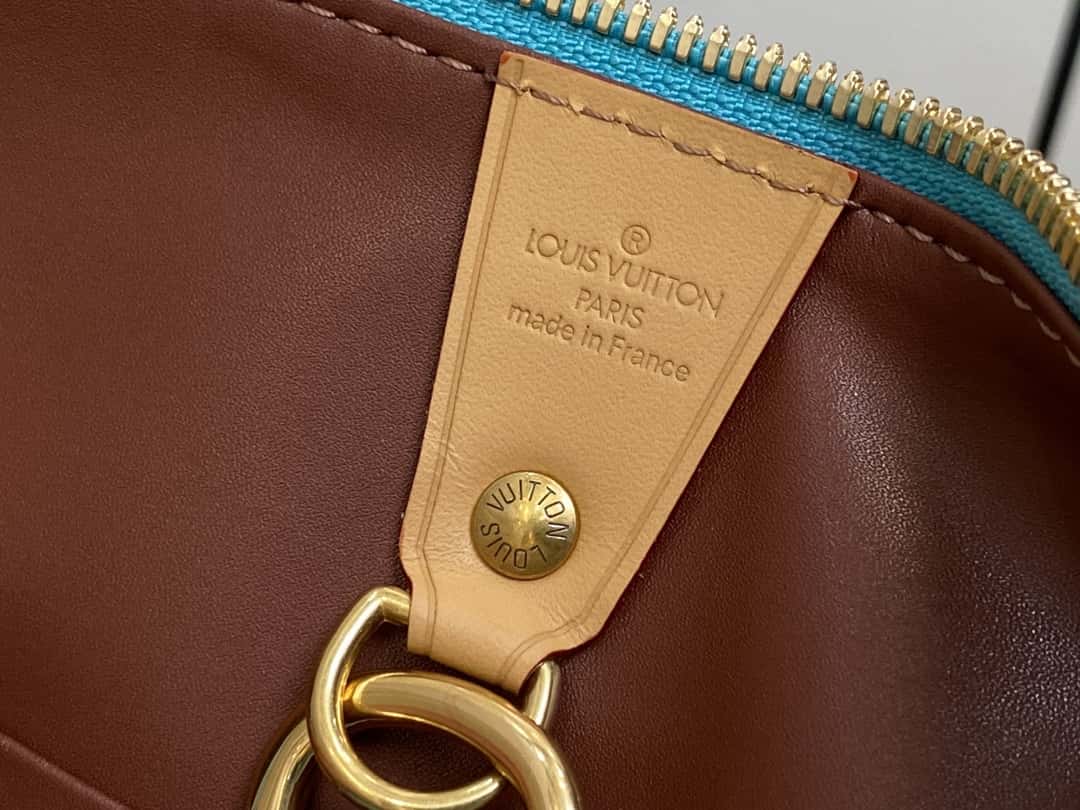 LV【原單精品】M21110湖水藍 全皮枕頭包speedy繫列 SPEEDY P9 BANDOULIÈRE 30手袋¥2,880.00-頂級1:1精品高仿包包香港台灣批發價格推薦微信哪裡買