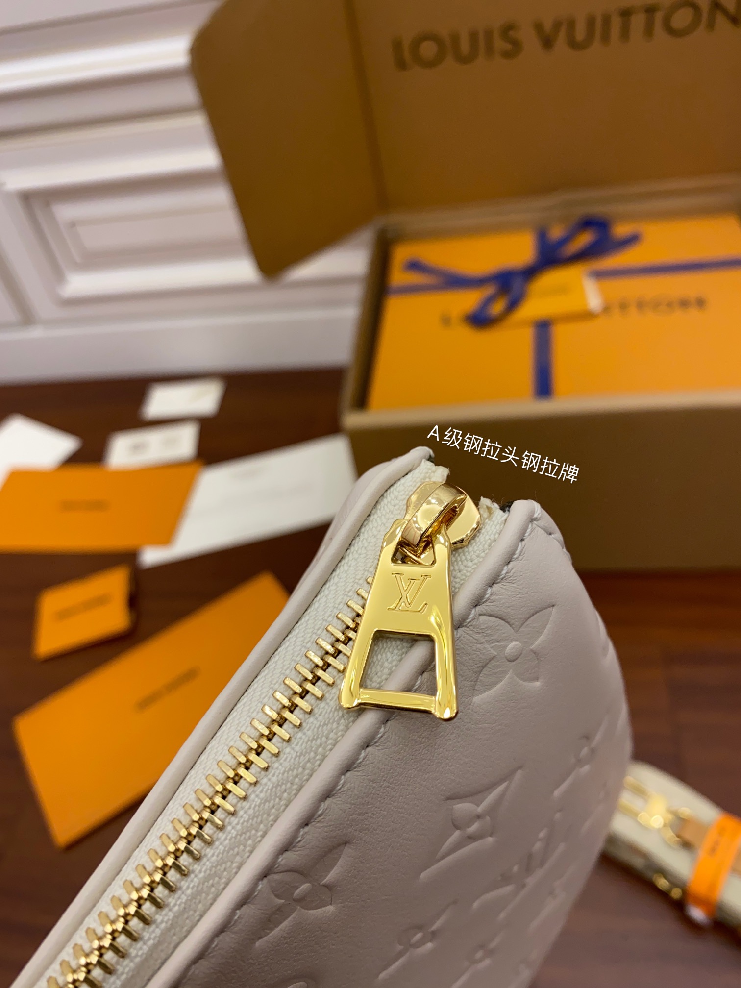 A級出品Louis Vuitton LV 高仿包Coussin PM Handbags M57793¥2,880.00-頂級1:1精品高仿包包香港台灣批發價格推薦微信哪裡買