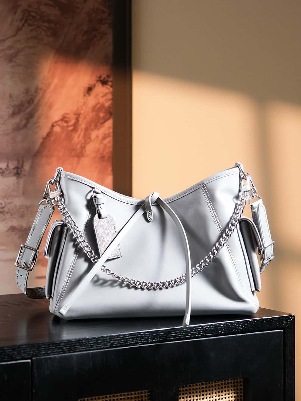 LV頂級原單包 M12579 CarryAll Cargo PM¥2,880.00-頂級1:1精品高仿包包香港台灣批發價格推薦微信哪裡買