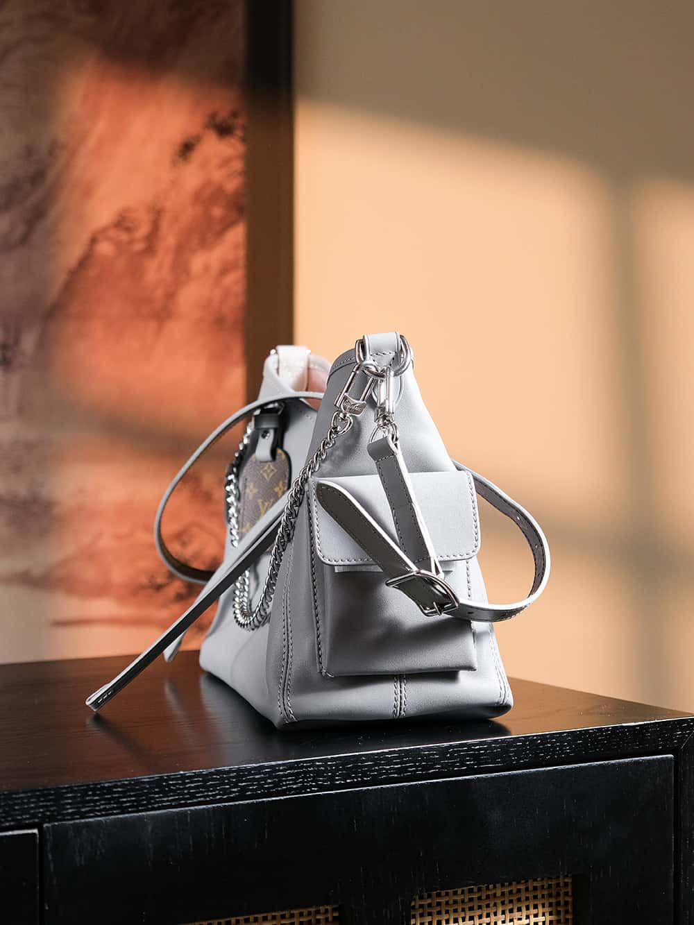 LV頂級原單包 M12579 CarryAll Cargo PM¥2,880.00-頂級1:1精品高仿包包香港台灣批發價格推薦微信哪裡買