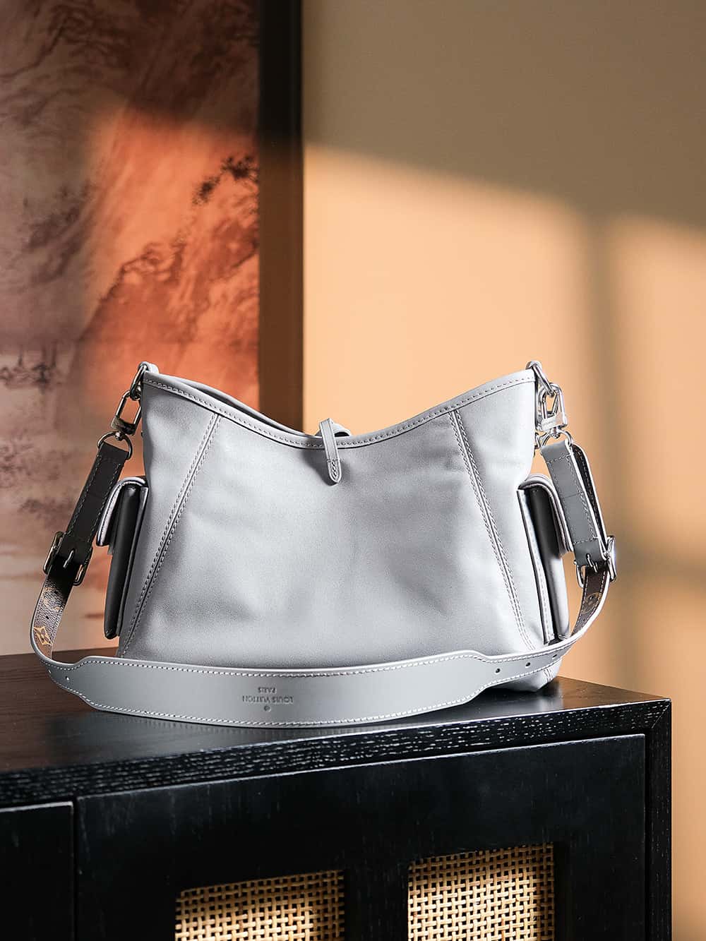 LV頂級原單包 M12579 CarryAll Cargo PM¥2,880.00-頂級1:1精品高仿包包香港台灣批發價格推薦微信哪裡買