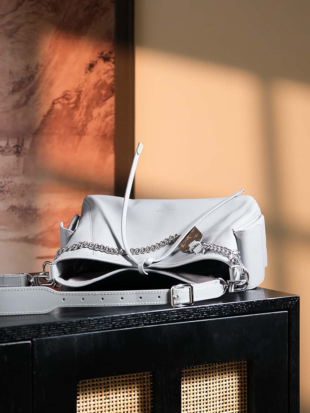 LV頂級原單包 M12579 CarryAll Cargo PM¥2,880.00-頂級1:1精品高仿包包香港台灣批發價格推薦微信哪裡買