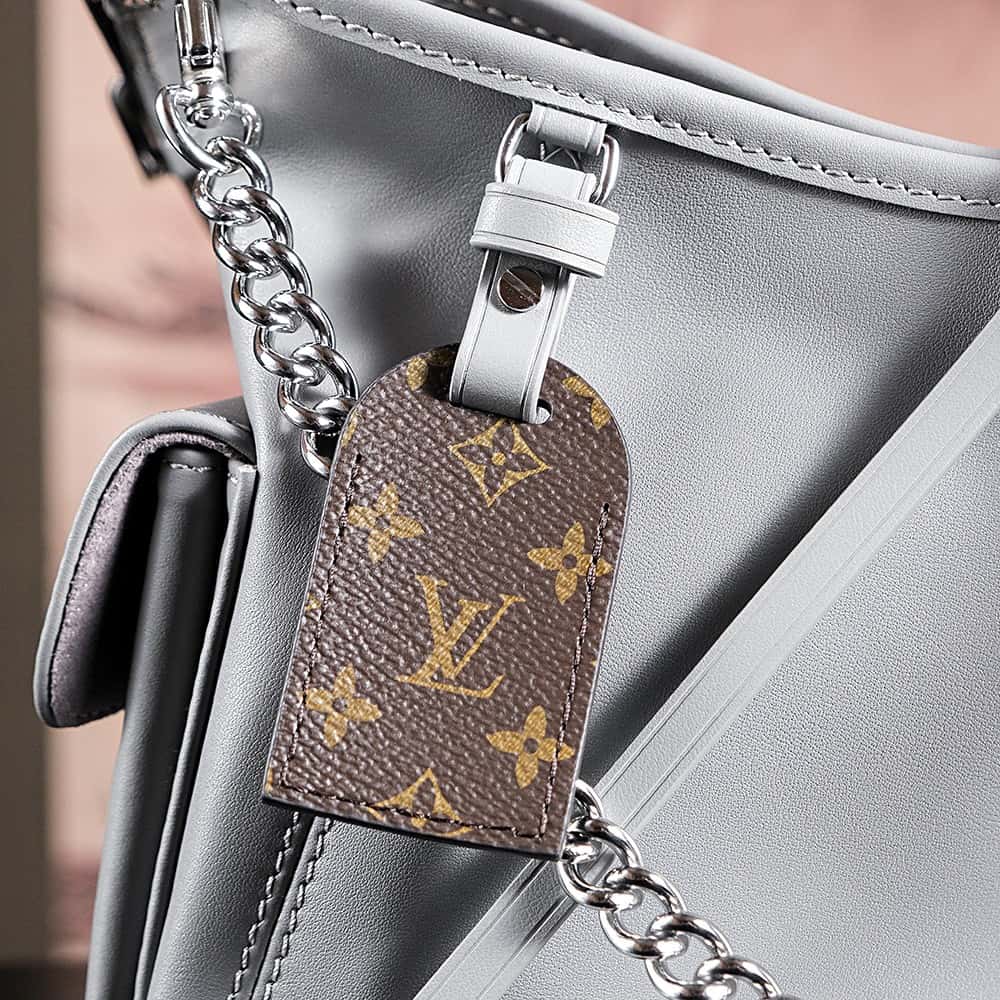 LV頂級原單包 M12579 CarryAll Cargo PM¥2,880.00-頂級1:1精品高仿包包香港台灣批發價格推薦微信哪裡買