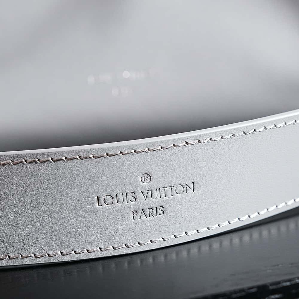 LV頂級原單包 M12579 CarryAll Cargo PM¥2,880.00-頂級1:1精品高仿包包香港台灣批發價格推薦微信哪裡買