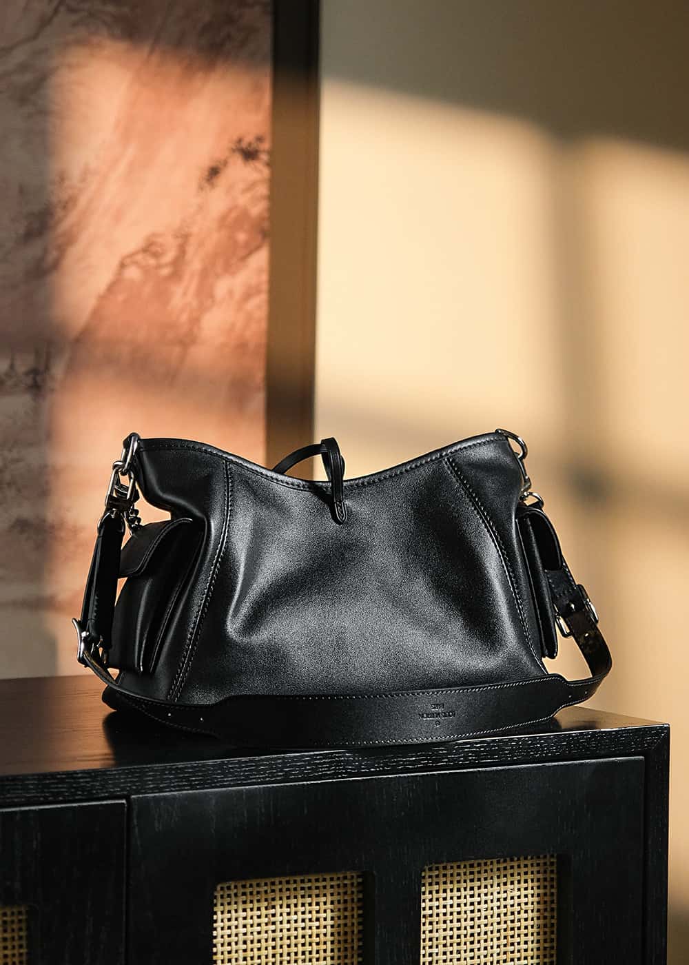 LV正品級一比一高仿包 M24861 CarryAll Cargo PM¥2980.00-頂級1:1精品高仿包包香港台灣批發價格推薦微信哪裡買