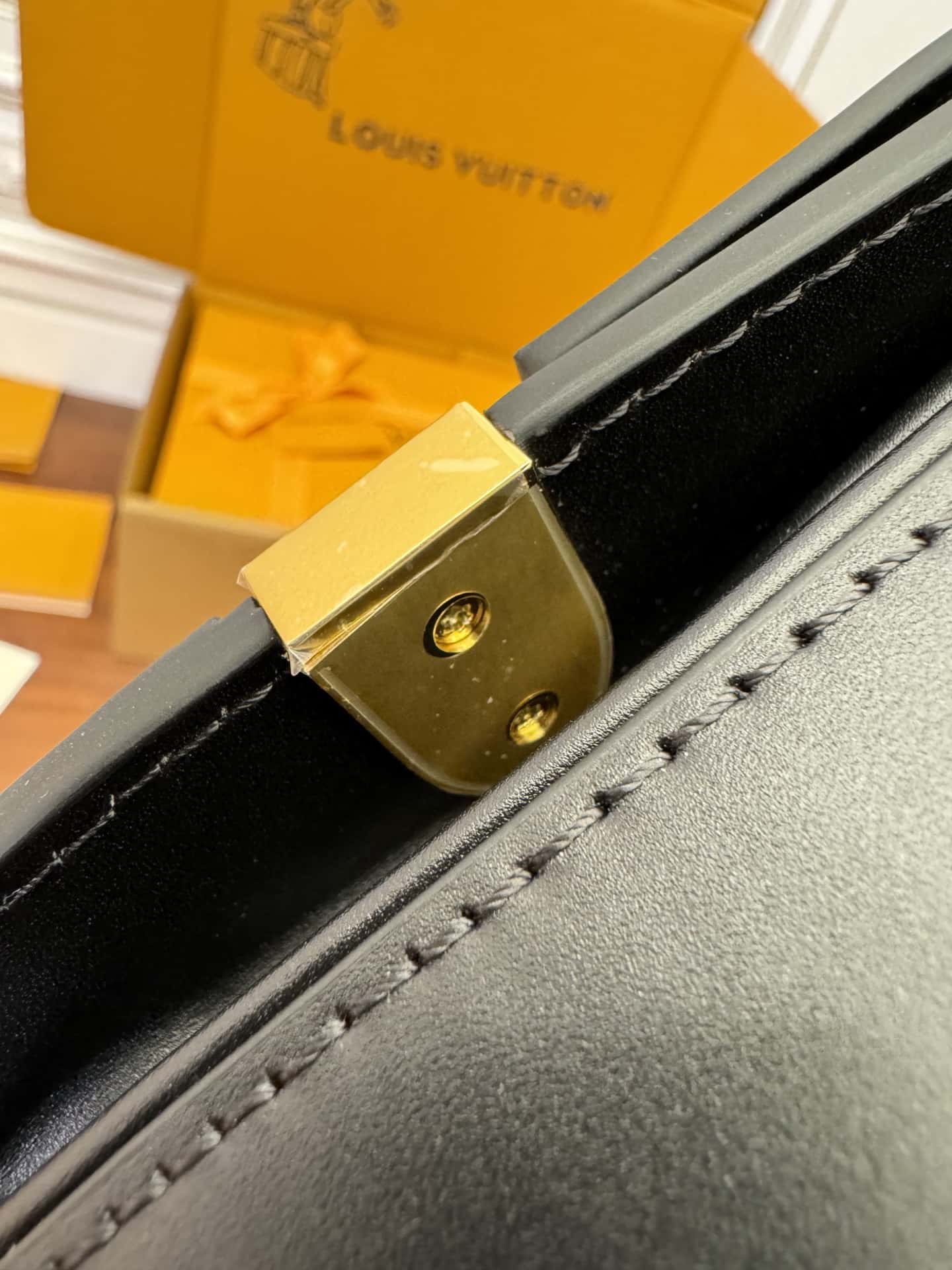 Louis Vuitton M23655 Orsay MM LV高仿包¥2,680.00-頂級1:1精品高仿包包香港台灣批發價格推薦微信哪裡買