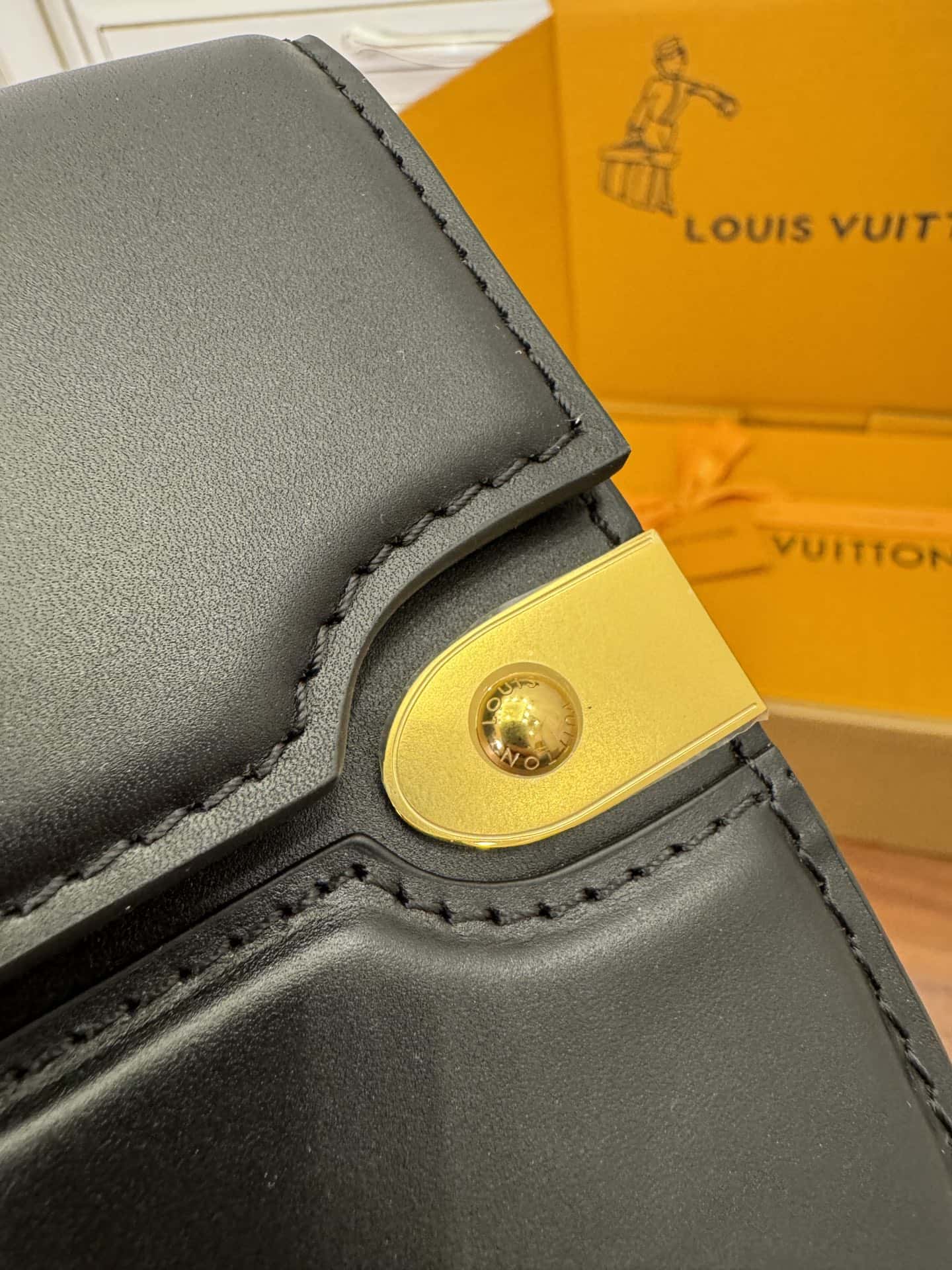 Louis Vuitton M23655 Orsay MM LV高仿包¥2,680.00-頂級1:1精品高仿包包香港台灣批發價格推薦微信哪裡買