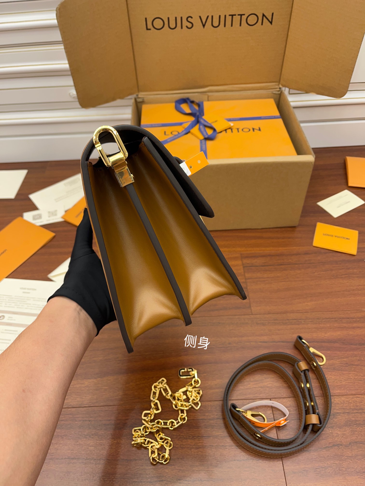 LV高仿包 M45958 DAUPHINE MM 達芙妮¥2,880.00-頂級1:1精品高仿包包香港台灣批發價格推薦微信哪裡買