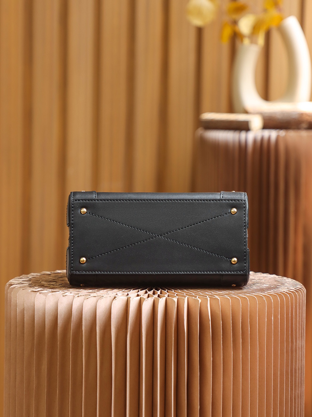 LV M45908 Trianon PM 正品級原單高仿手提包¥2,880.00-頂級1:1精品高仿包包香港台灣批發價格推薦微信哪裡買