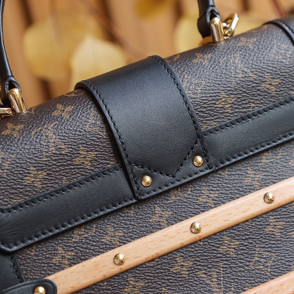 LV M45908 Trianon PM 正品級原單高仿手提包¥2,880.00-頂級1:1精品高仿包包香港台灣批發價格推薦微信哪裡買