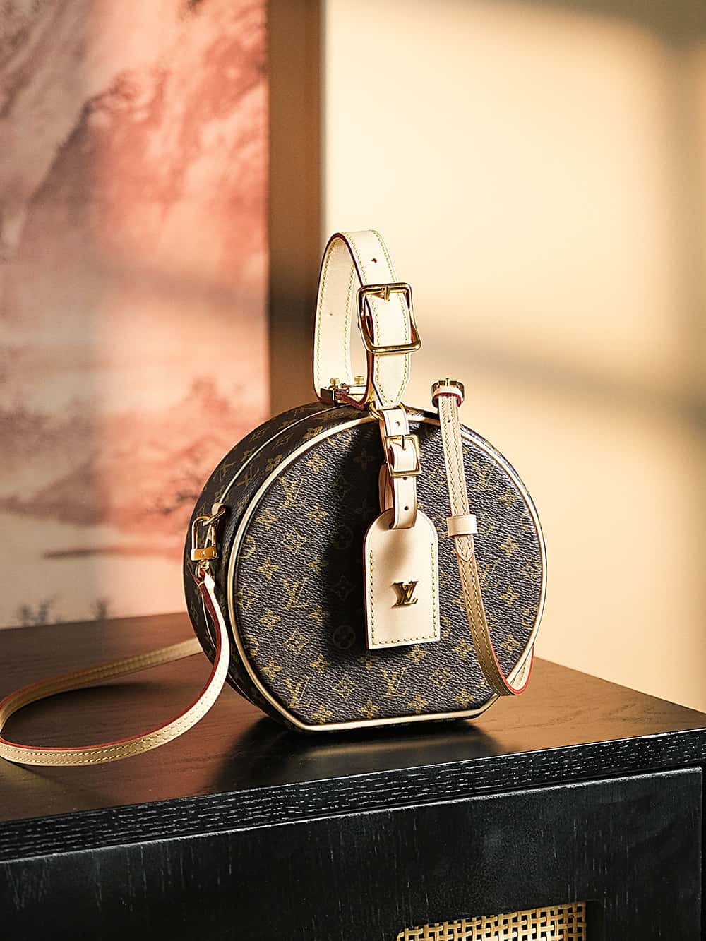 LV M43514 PETITE BOÎTE CHAPEAU 高仿手袋坐擁著斷貨王之位¥2,450.00-頂級1:1精品高仿包包香港台灣批發價格推薦微信哪裡買