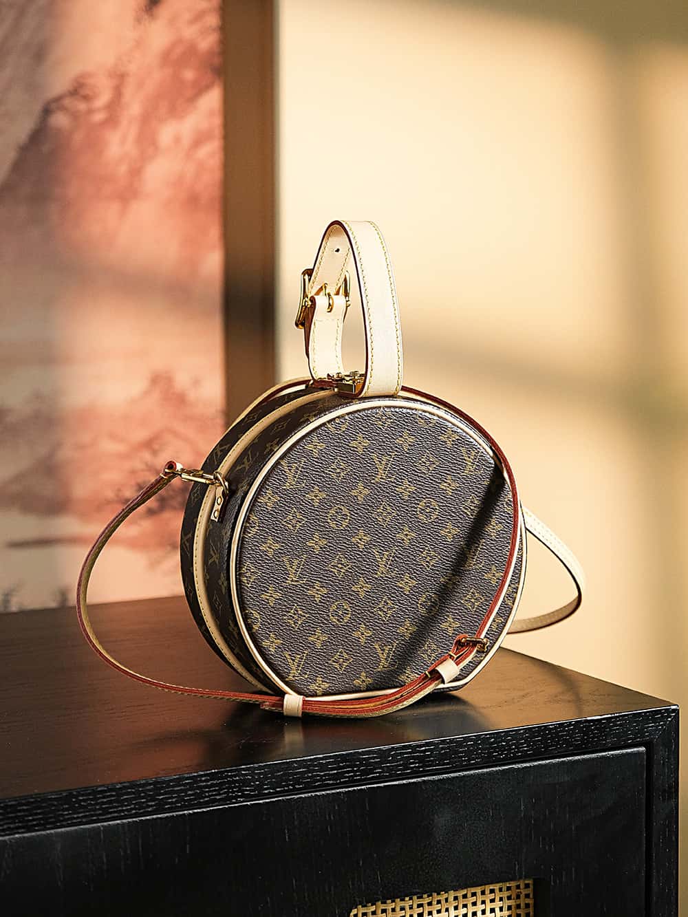 LV M43514 PETITE BOÎTE CHAPEAU 高仿手袋坐擁著斷貨王之位¥2,450.00-頂級1:1精品高仿包包香港台灣批發價格推薦微信哪裡買