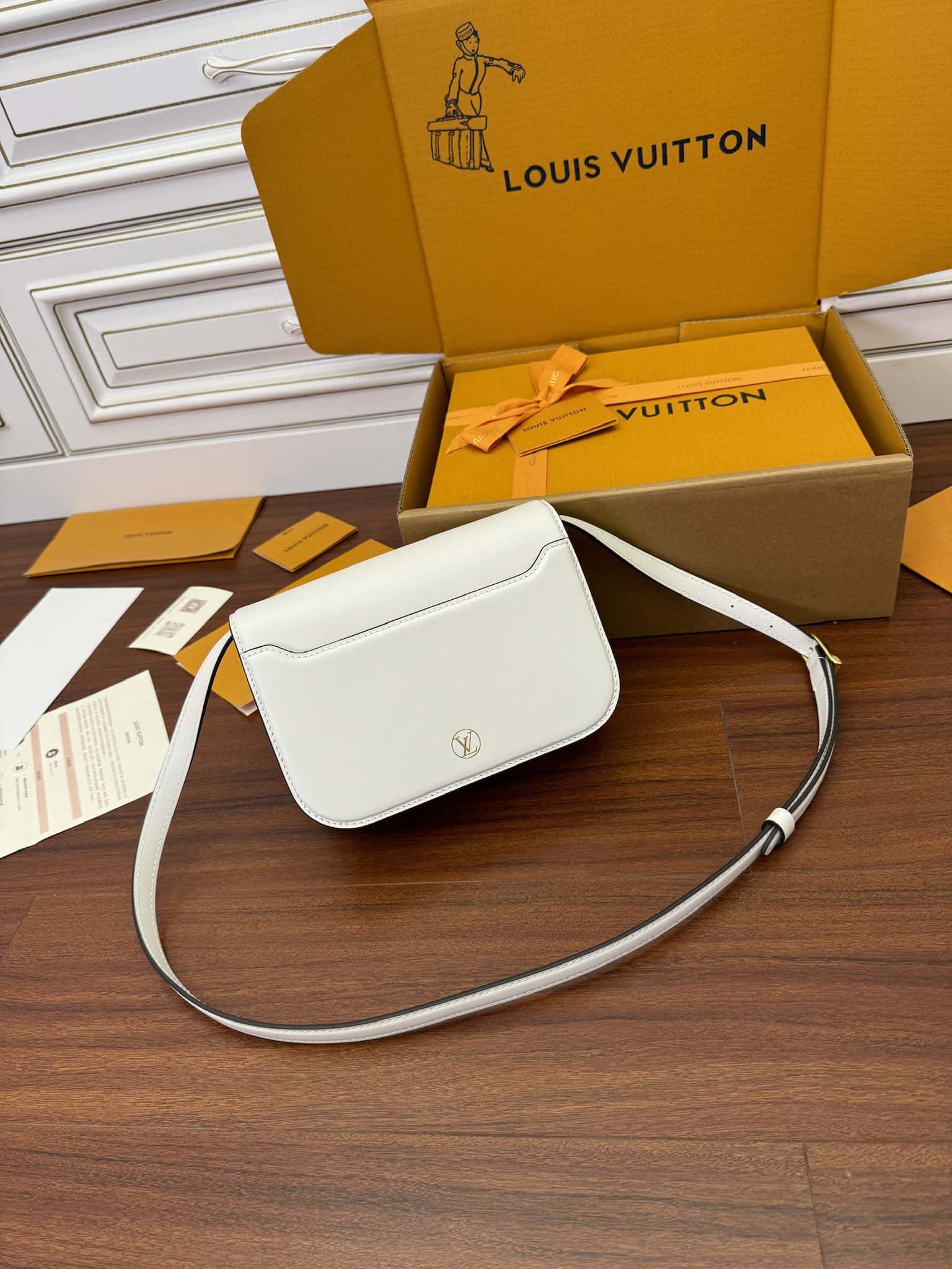 LV高仿 M23654 Orsay MM專櫃同步電子芯片內碼¥2,480.00-頂級1:1精品高仿包包香港台灣批發價格推薦微信哪裡買