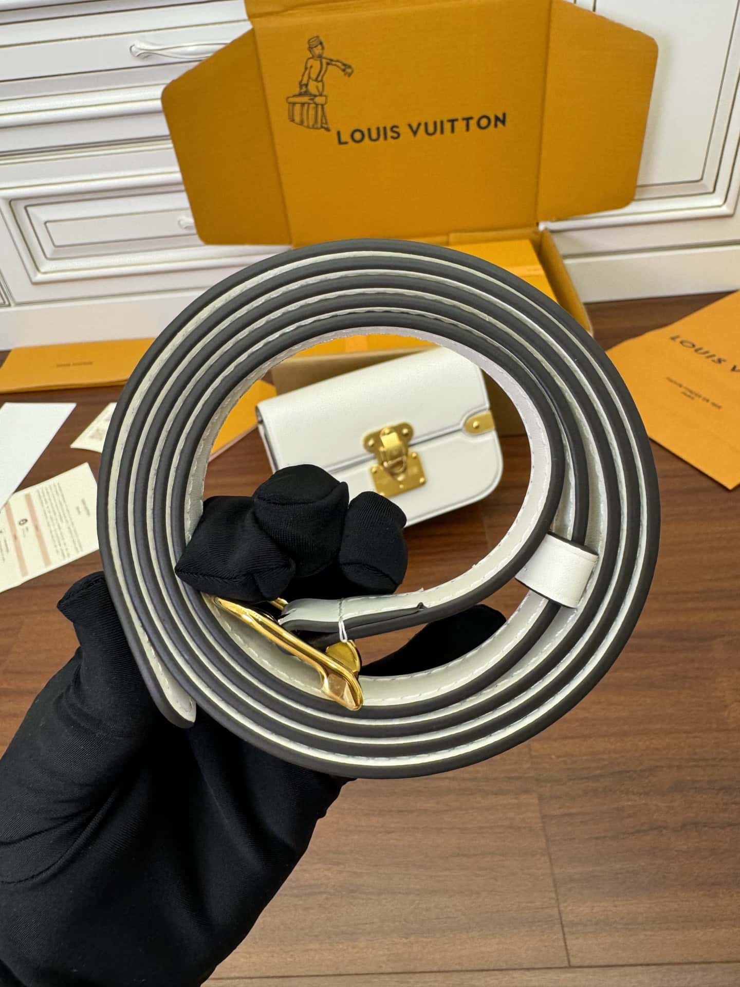 LV高仿 M23654 Orsay MM專櫃同步電子芯片內碼¥2,480.00-頂級1:1精品高仿包包香港台灣批發價格推薦微信哪裡買