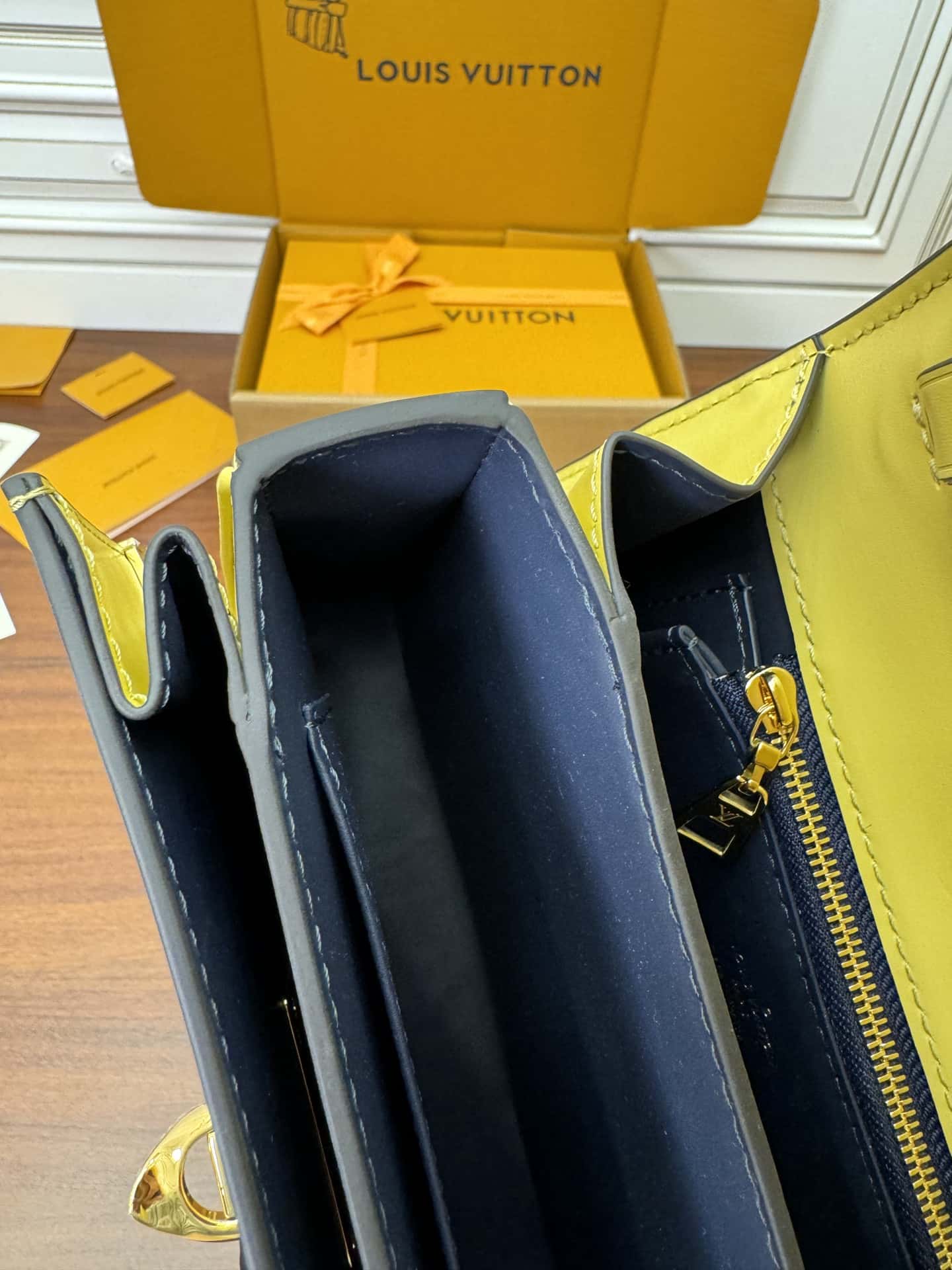 LV正品代工廠意大利A級出品代購級高仿包 M23646 Orsay MM¥2,880.00-頂級1:1精品高仿包包香港台灣批發價格推薦微信哪裡買