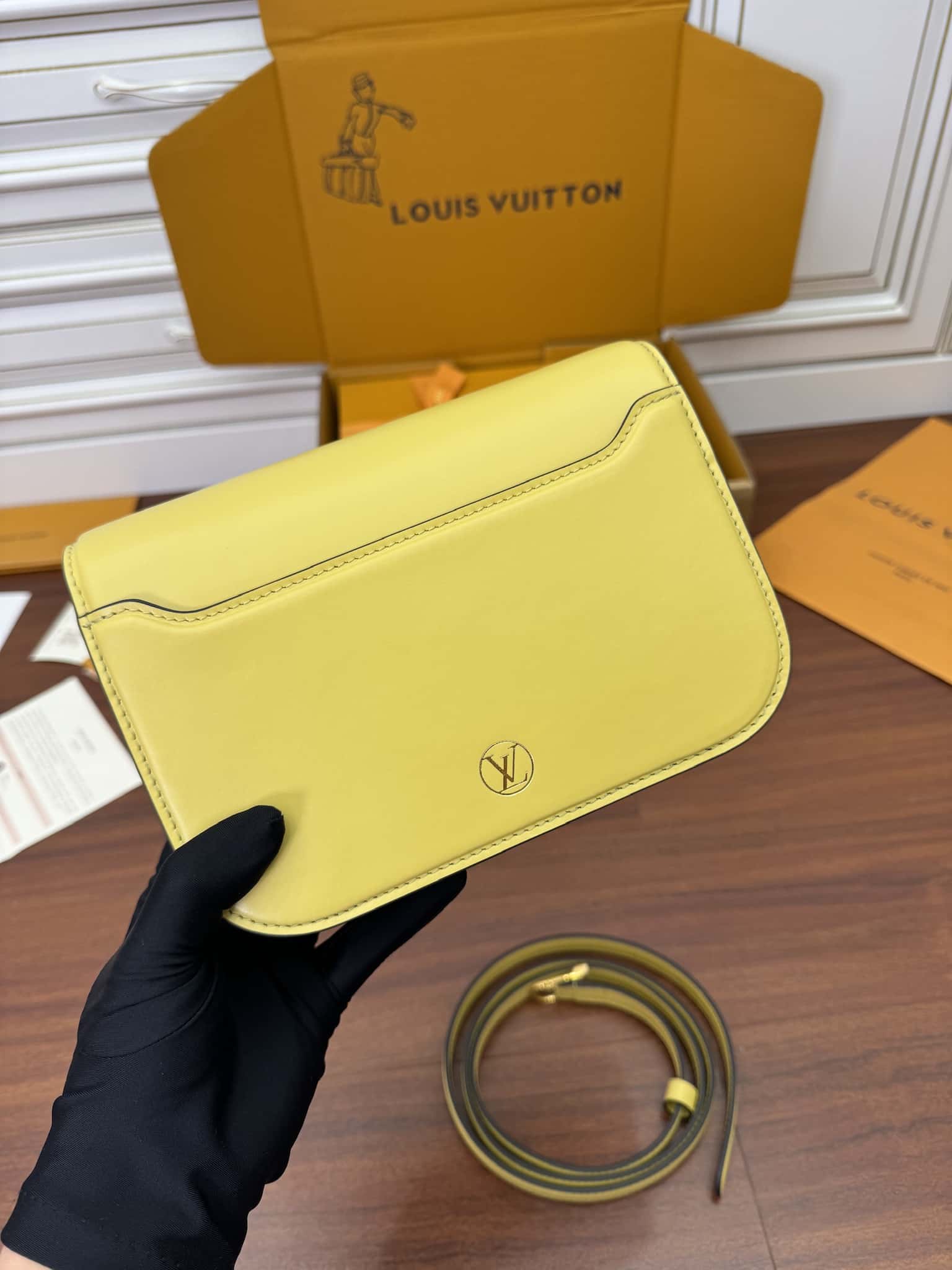 LV正品代工廠意大利A級出品代購級高仿包 M23646 Orsay MM¥2,880.00-頂級1:1精品高仿包包香港台灣批發價格推薦微信哪裡買