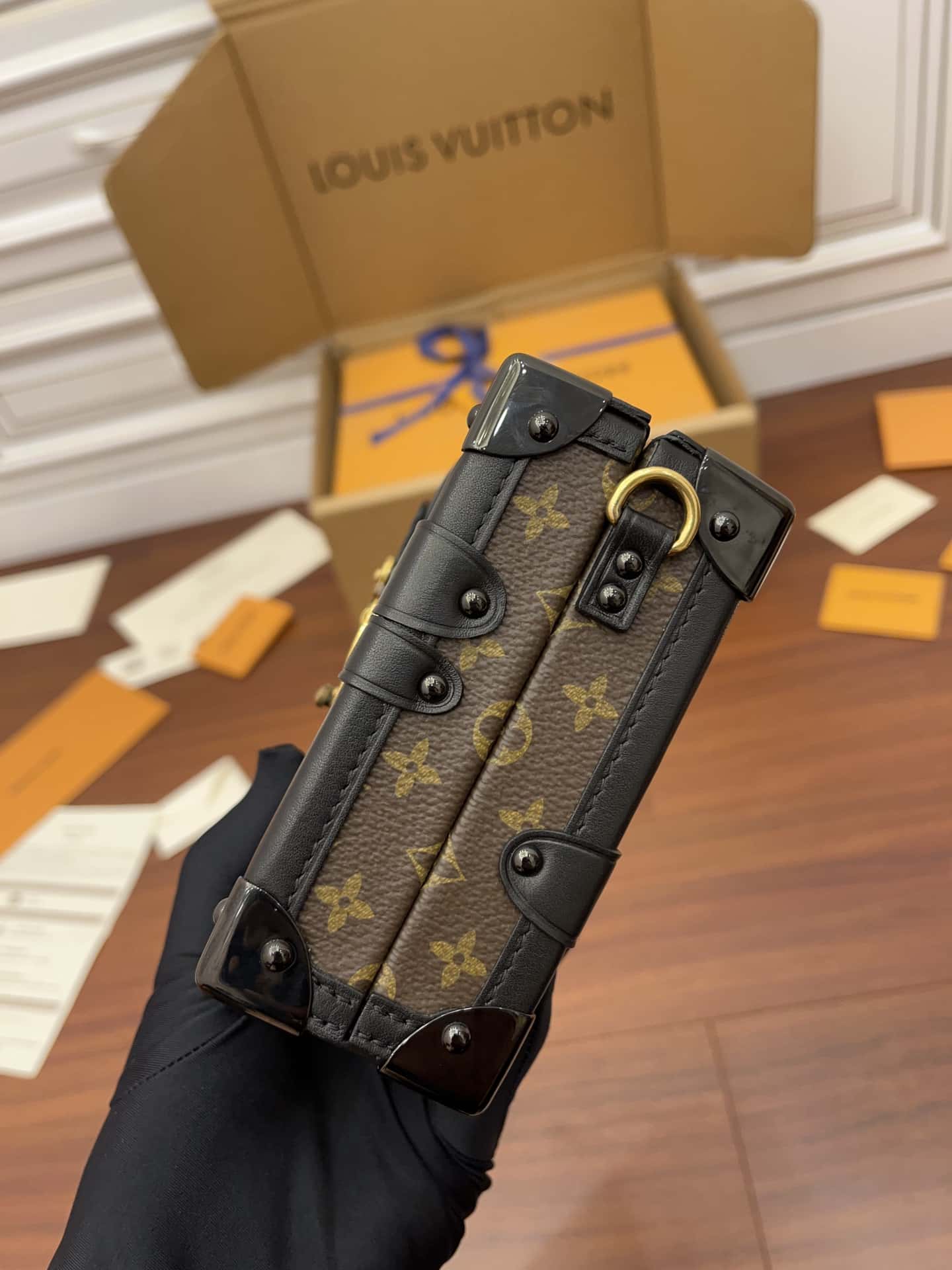 LV高仿包 M44199 Petite Malle 盒子包禮品袋A級出品¥2,480.00-頂級1:1精品高仿包包香港台灣批發價格推薦微信哪裡買