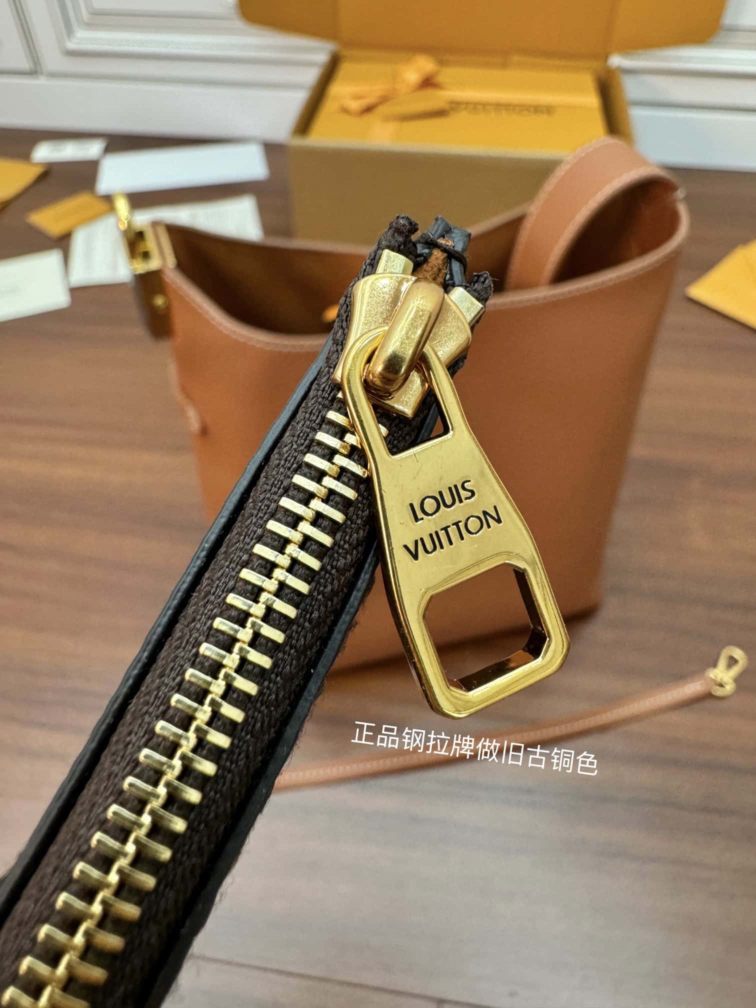 LV高仿包 M25354 Low Key Hobo PM動態電子芯片正品代工廠意大利A級皮料¥2,880.00-頂級1:1精品高仿包包香港台灣批發價格推薦微信哪裡買