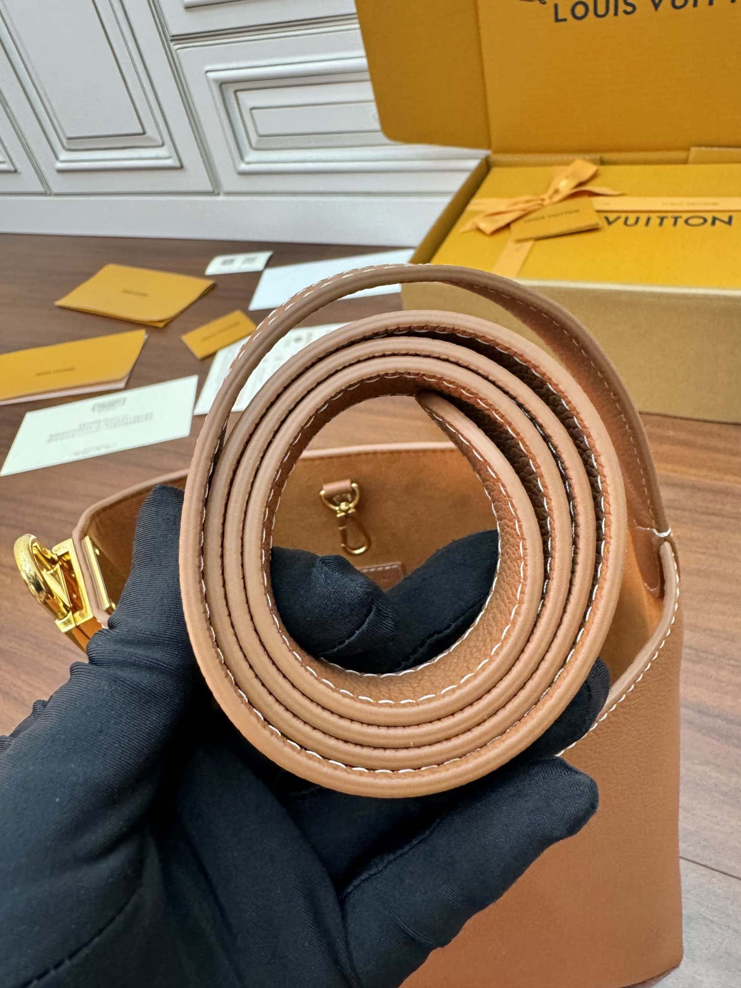 LV高仿包 M25354 Low Key Hobo PM動態電子芯片正品代工廠意大利A級皮料¥2,880.00-頂級1:1精品高仿包包香港台灣批發價格推薦微信哪裡買