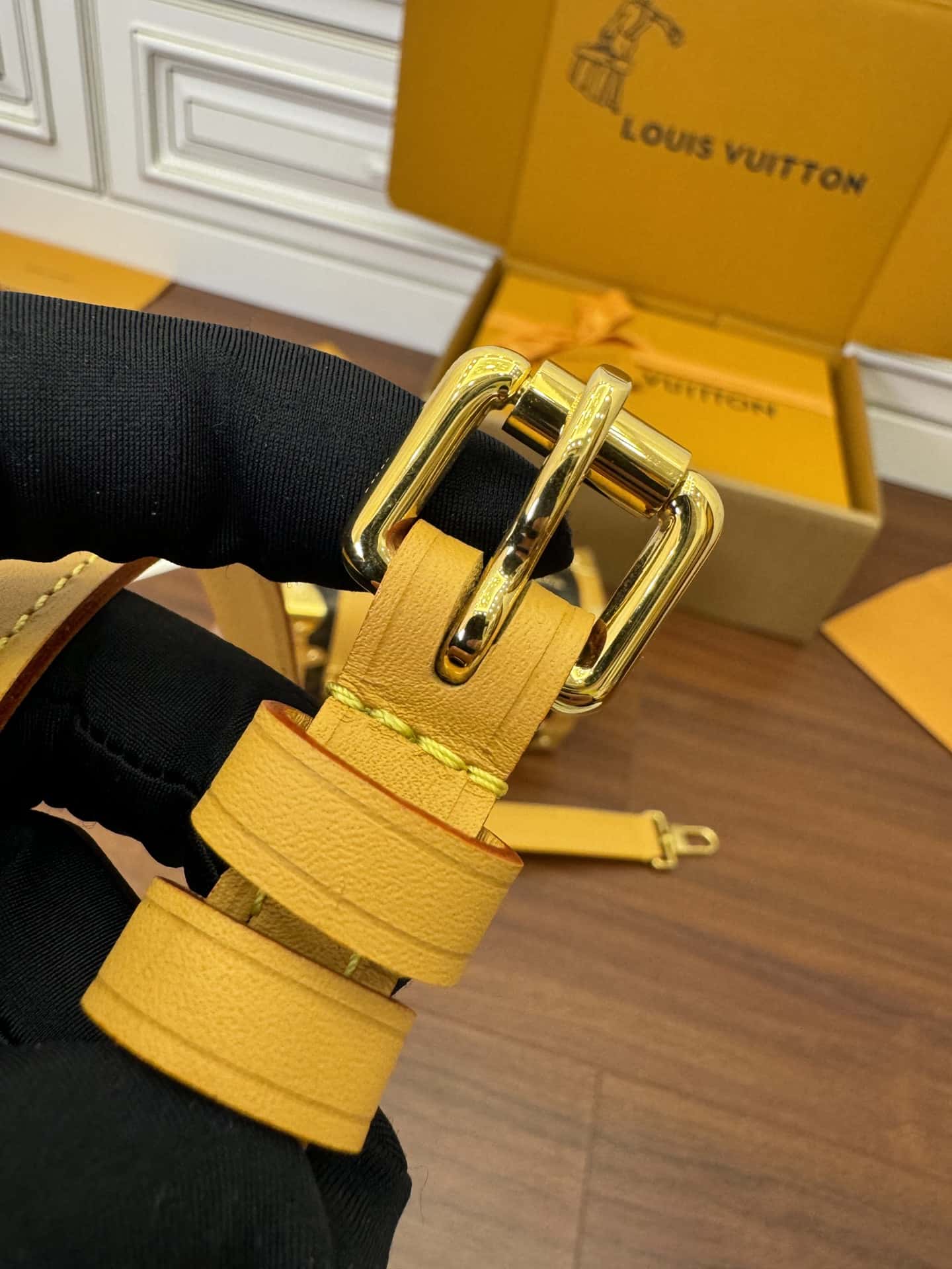 LV高仿包 M46815 Side Trunk PM拍攝圖跟產品一致¥2,480.00-頂級1:1精品高仿包包香港台灣批發價格推薦微信哪裡買