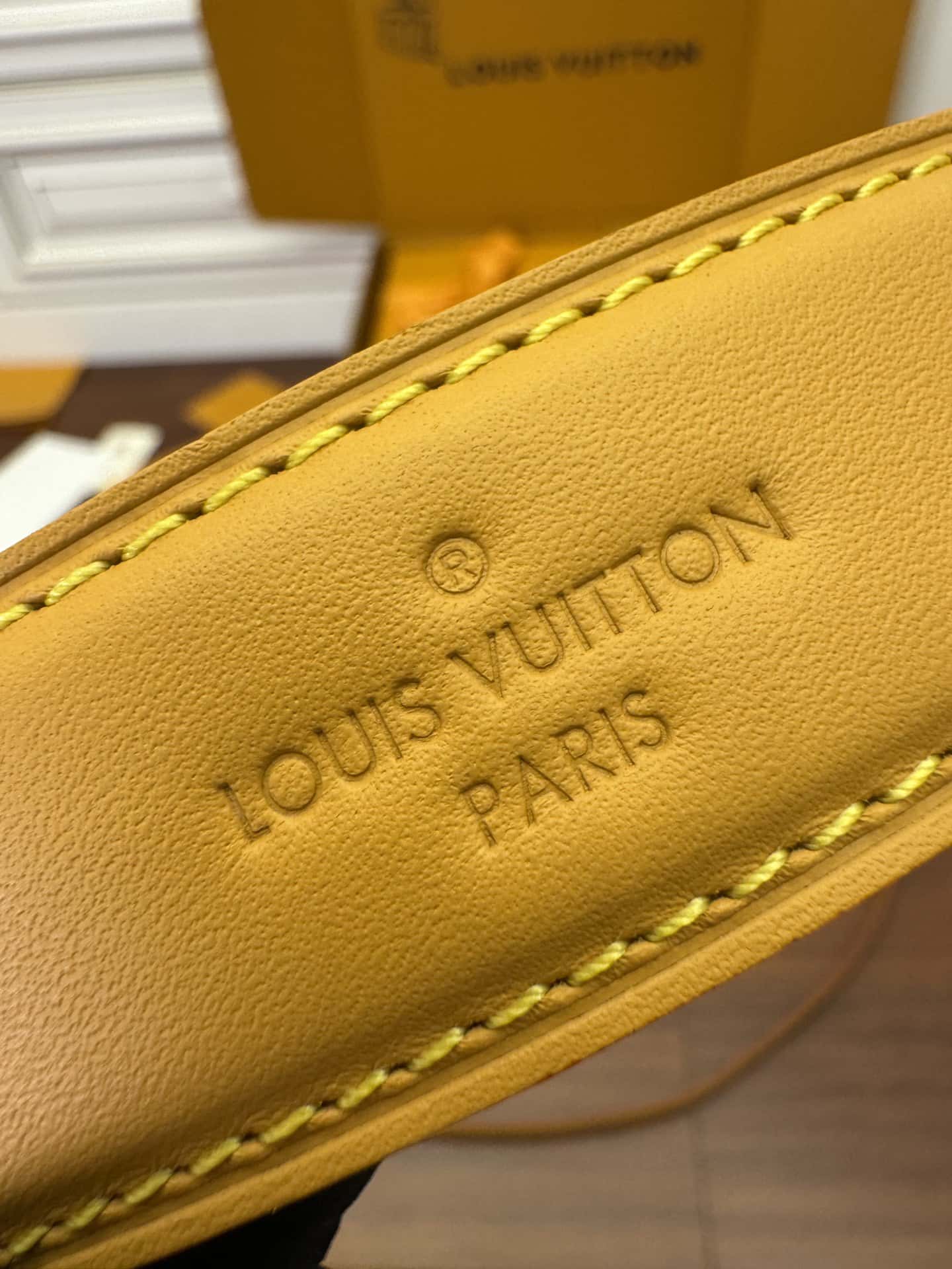 LV高仿包 M46815 Side Trunk PM拍攝圖跟產品一致¥2,480.00-頂級1:1精品高仿包包香港台灣批發價格推薦微信哪裡買