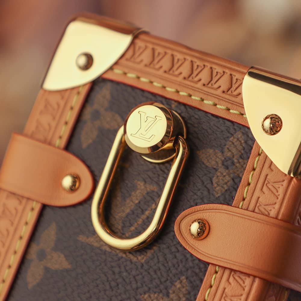 LV高仿包 M46358 Side Trunk可拆卸的手提與肩帶¥2,380.00-頂級1:1精品高仿包包香港台灣批發價格推薦微信哪裡買