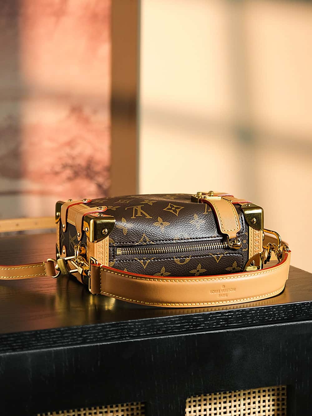 LV一比一高仿包 𝑺𝑰𝑫𝑬 𝑻𝑹𝑼𝑵𝑲小號# M46815¥2,480.00-頂級1:1精品高仿包包香港台灣批發價格推薦微信哪裡買