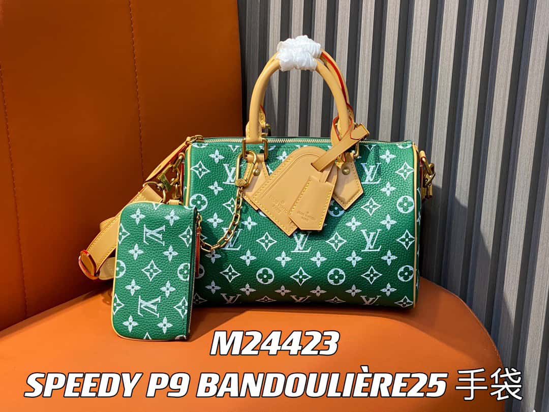 LV【原單精品】M24423綠色 全皮枕頭包speedy繫列 SPEEDY P9 BANDOULIÈRE25 原單手袋¥2,480.00-頂級1:1精品高仿包包香港台灣批發價格推薦微信哪裡買