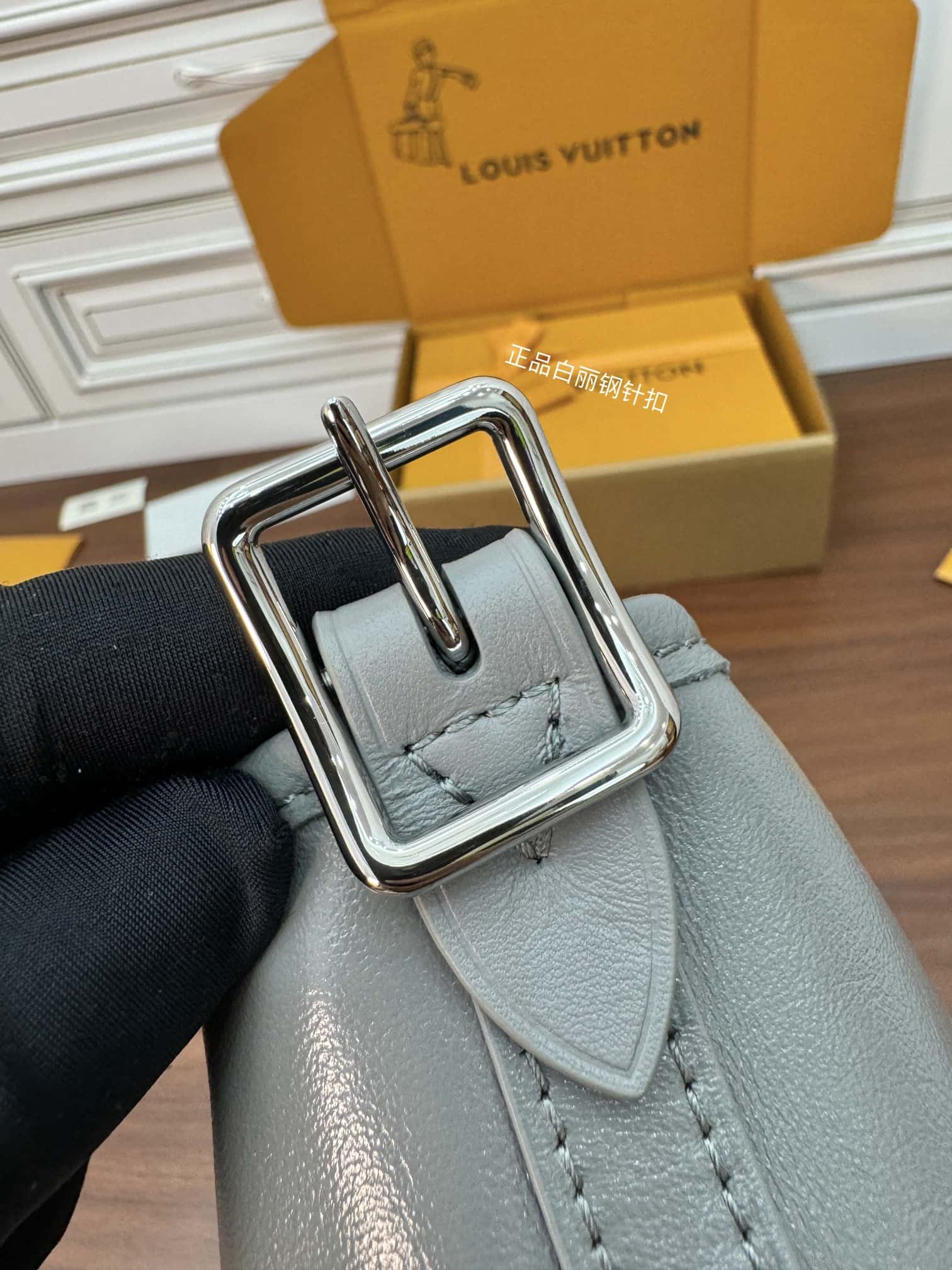 LV M12583 當季新款 CARRYALL DARK 中號一比一高仿手袋¥2,480.00-頂級1:1精品高仿包包香港台灣批發價格推薦微信哪裡買