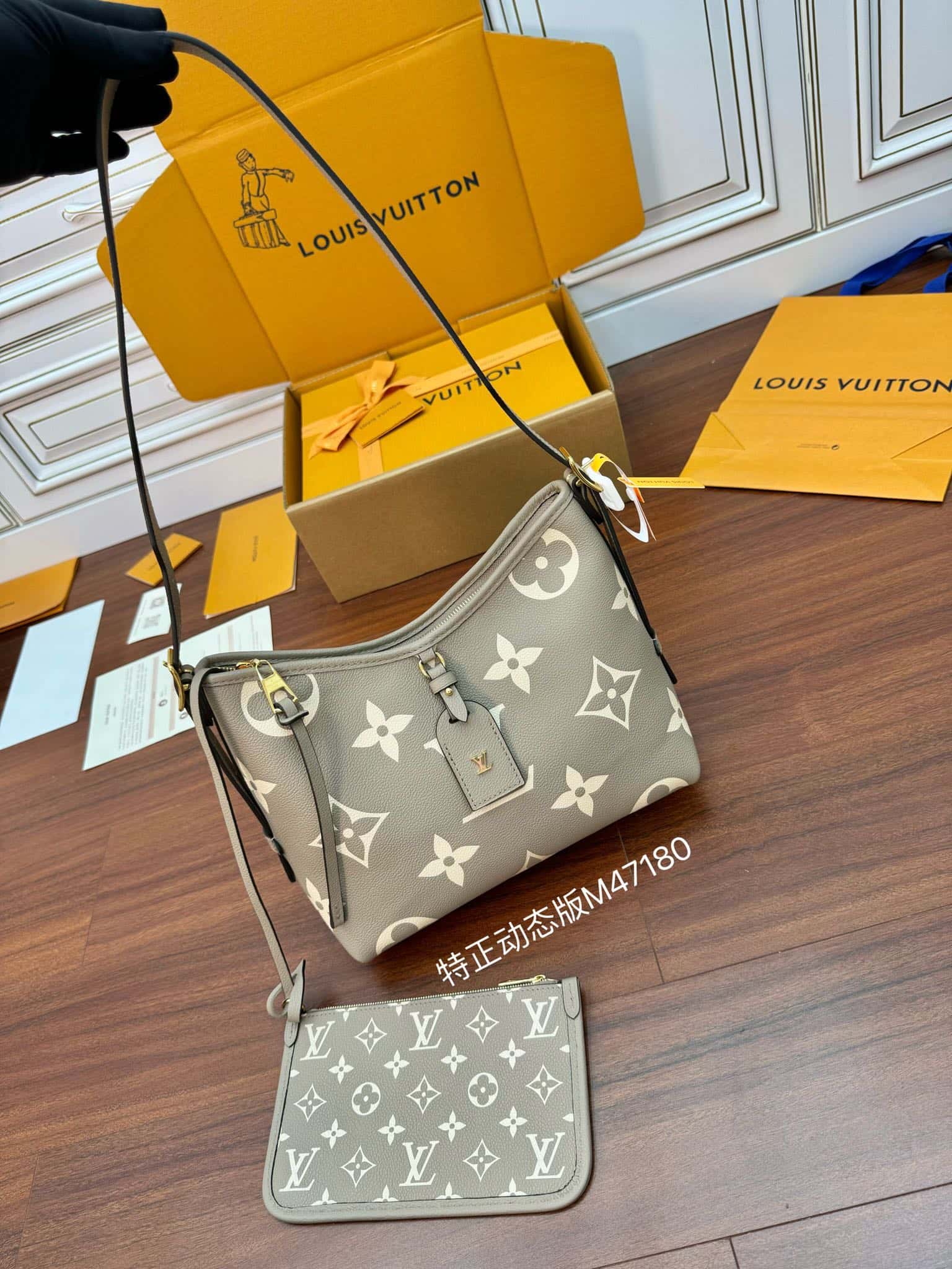 LV M47180 CARRYALL 小號一比一原單手袋¥2,480.00-頂級1:1精品高仿包包香港台灣批發價格推薦微信哪裡買