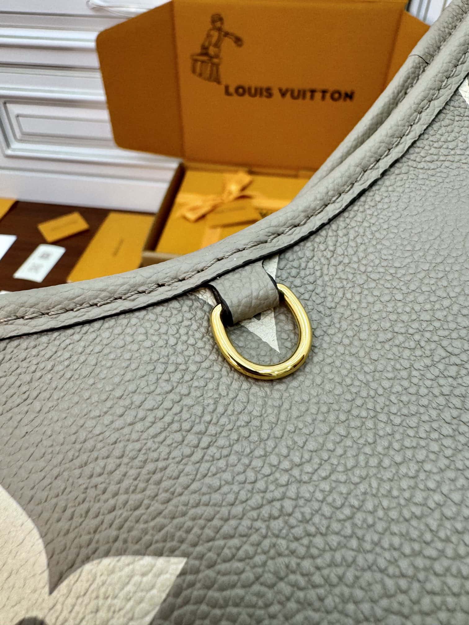 LV M47180 CARRYALL 小號一比一原單手袋¥2,480.00-頂級1:1精品高仿包包香港台灣批發價格推薦微信哪裡買