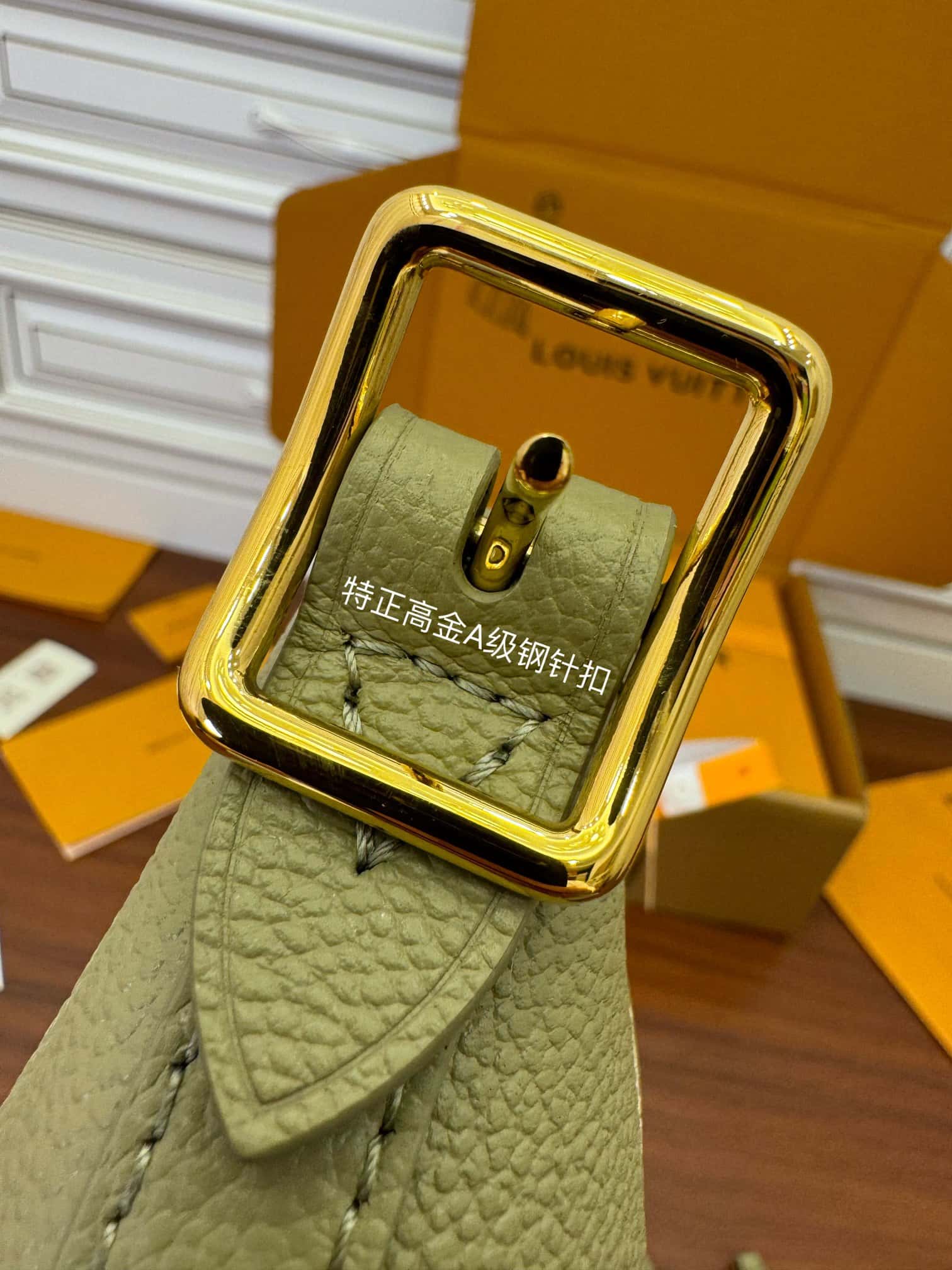 LV M46672 CARRYALL 小號一比一高仿手袋¥2,480.00-頂級1:1精品高仿包包香港台灣批發價格推薦微信哪裡買