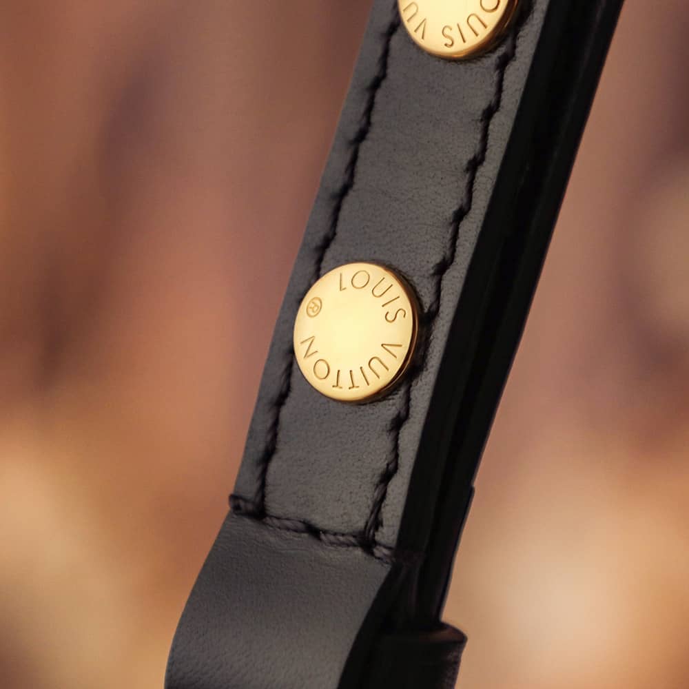 Louis Vuitton高仿包一比一LV M44020 NéoNoé¥2,480.00-頂級1:1精品高仿包包香港台灣批發價格推薦微信哪裡買