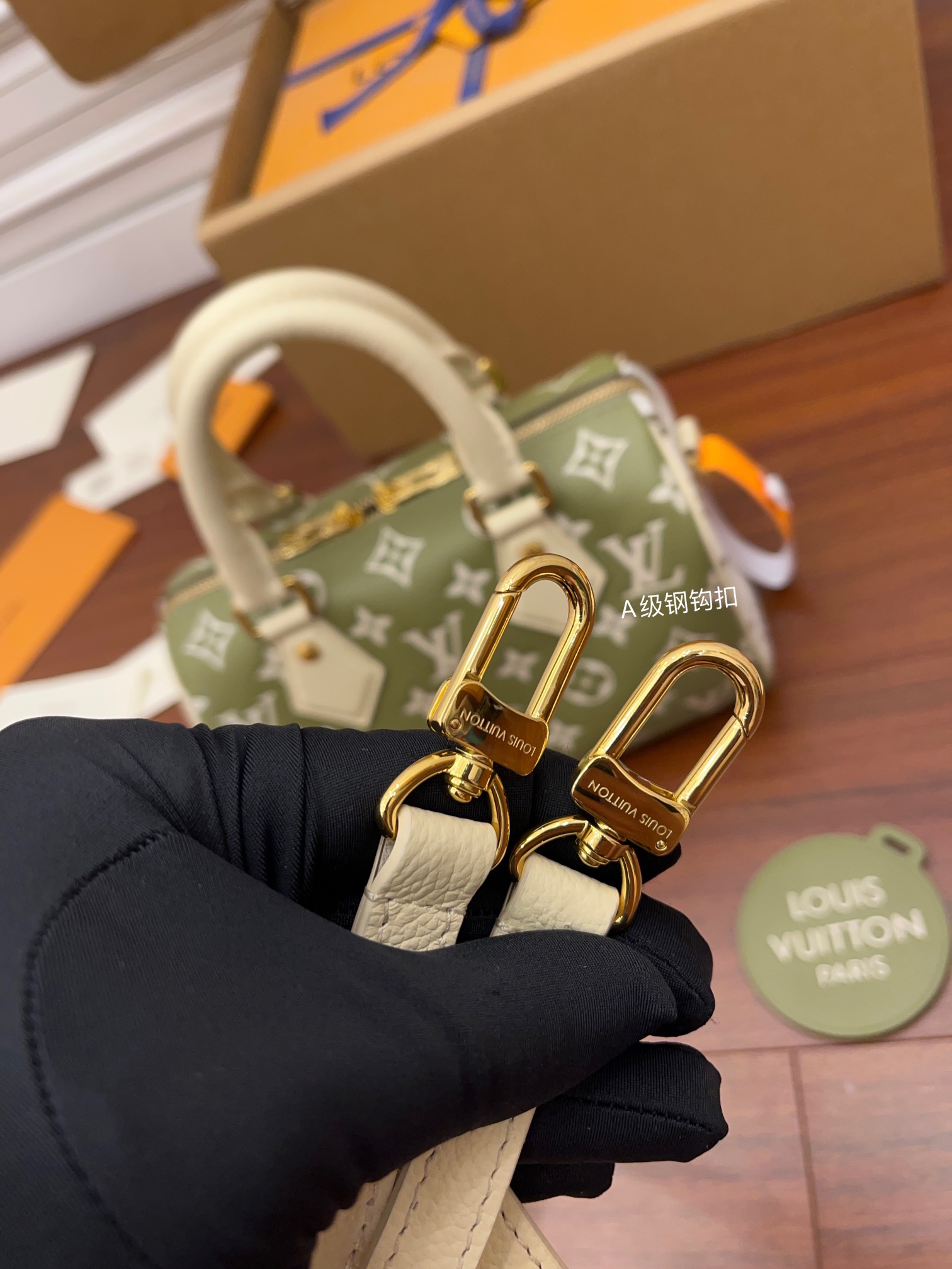 高仿原單LV M46118 牛油果綠 SPEEDY 20 手提包¥2,480.00-頂級1:1精品高仿包包香港台灣批發價格推薦微信哪裡買