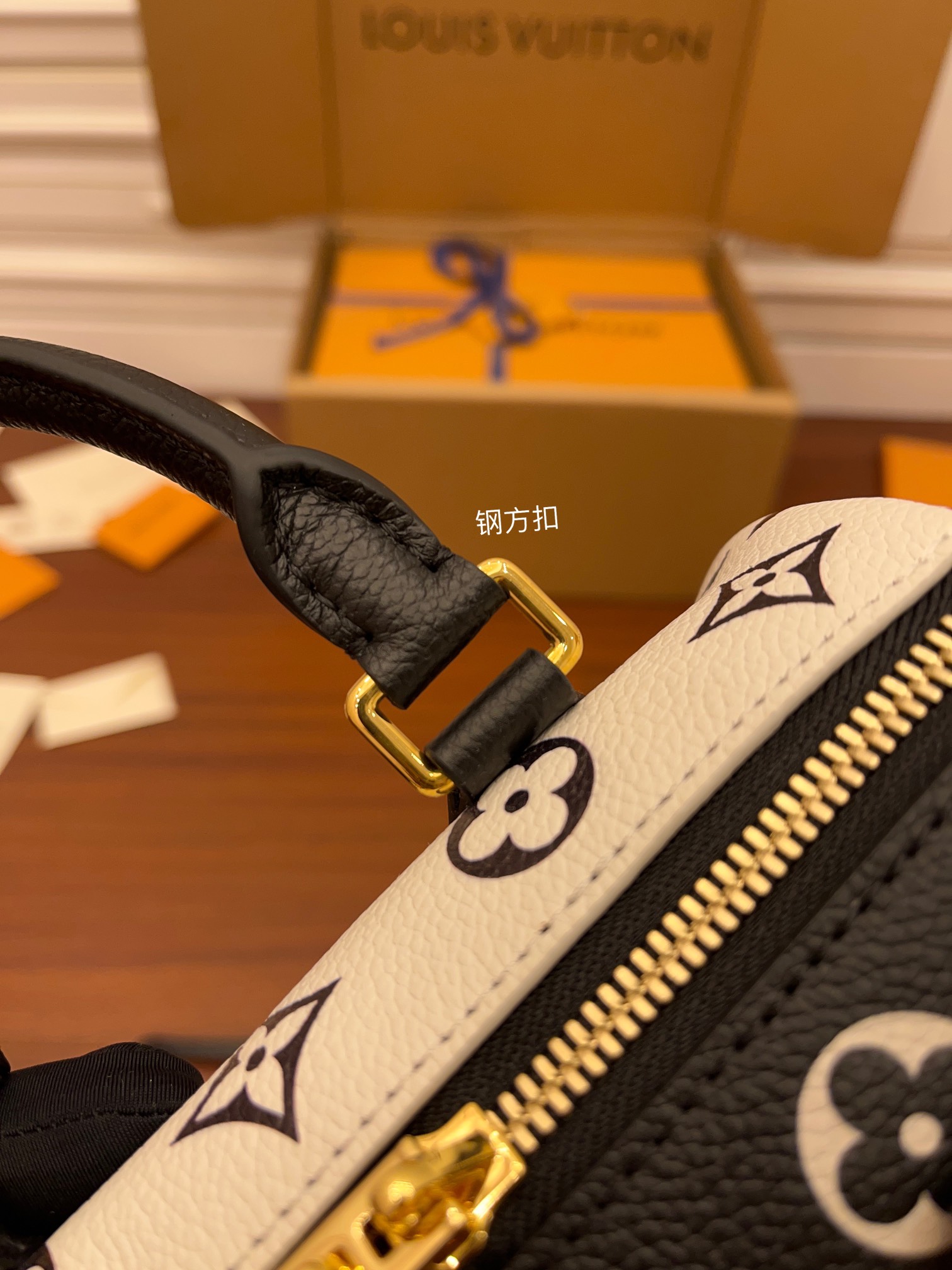 一比一原單LV M46088 SPEEDY 20 手提包A級皮料¥2,480.00-頂級1:1精品高仿包包香港台灣批發價格推薦微信哪裡買