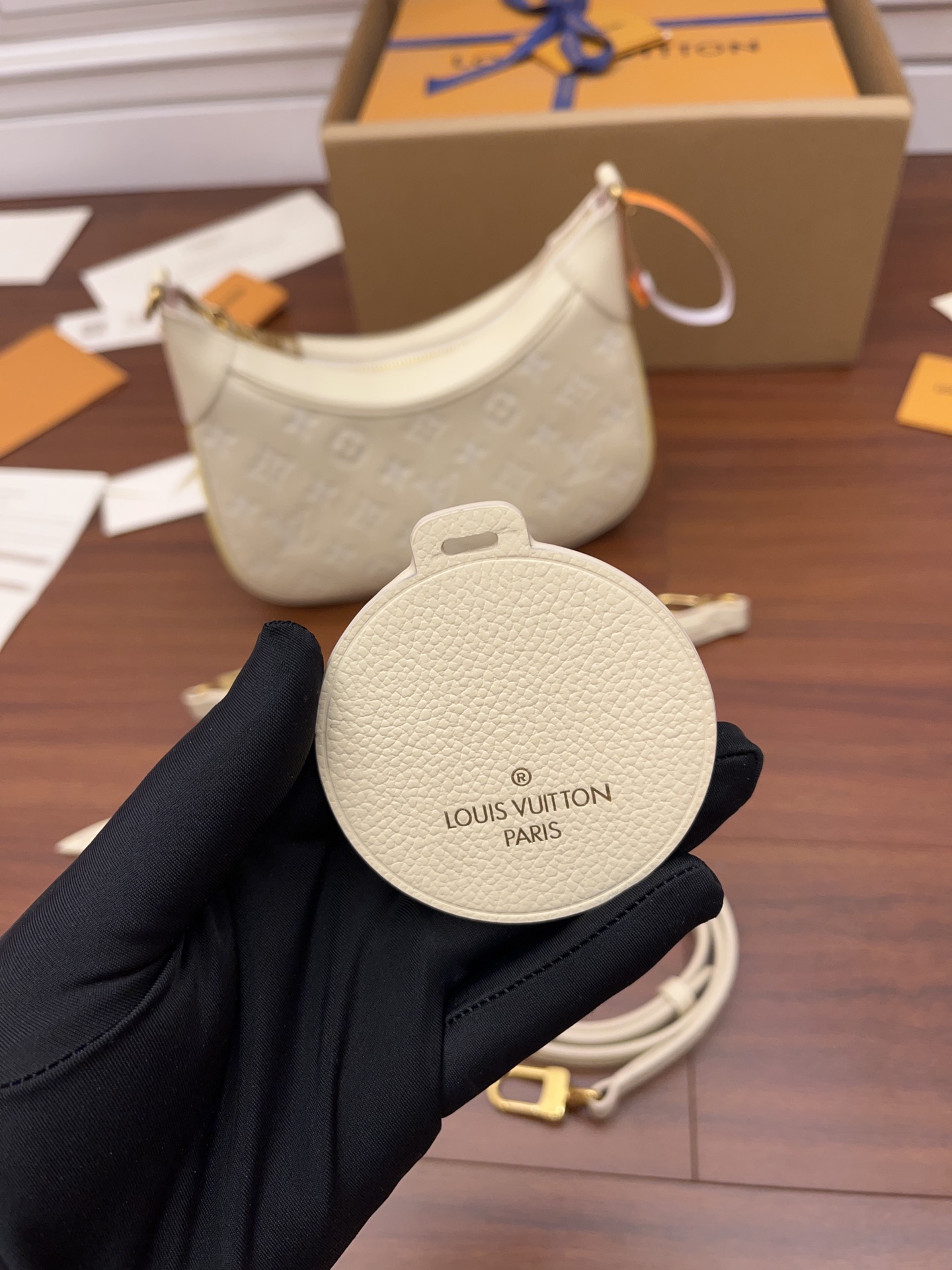 LV高仿包 M46113 Bagatelle腋下包專櫃同步電子芯片內碼¥2,480.00-頂級1:1精品高仿包包香港台灣批發價格推薦微信哪裡買