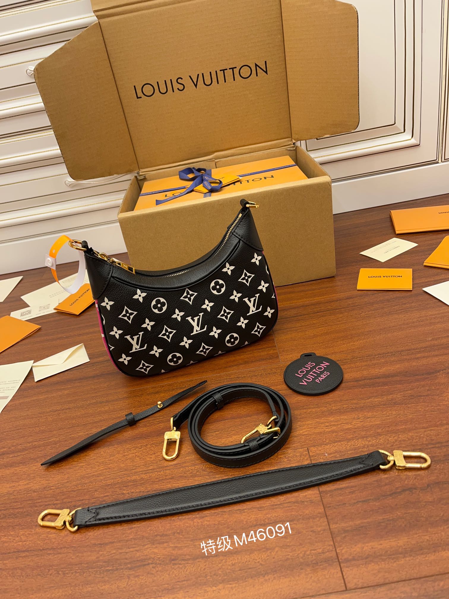 LV A級出品原單包 M46091 Bagatelle腋下包¥2,480.00-頂級1:1精品高仿包包香港台灣批發價格推薦微信哪裡買