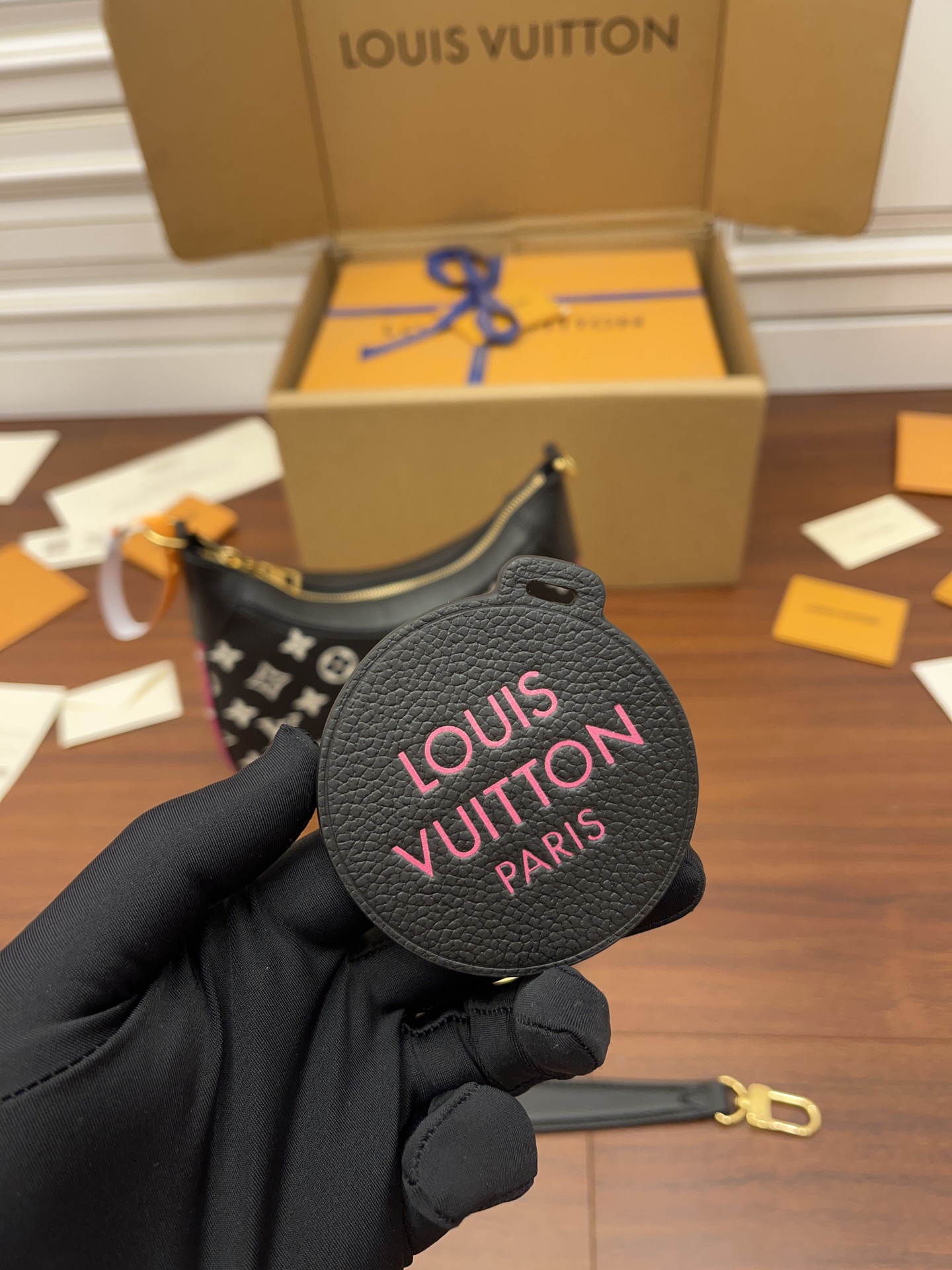 LV A級出品原單包 M46091 Bagatelle腋下包¥2,480.00-頂級1:1精品高仿包包香港台灣批發價格推薦微信哪裡買