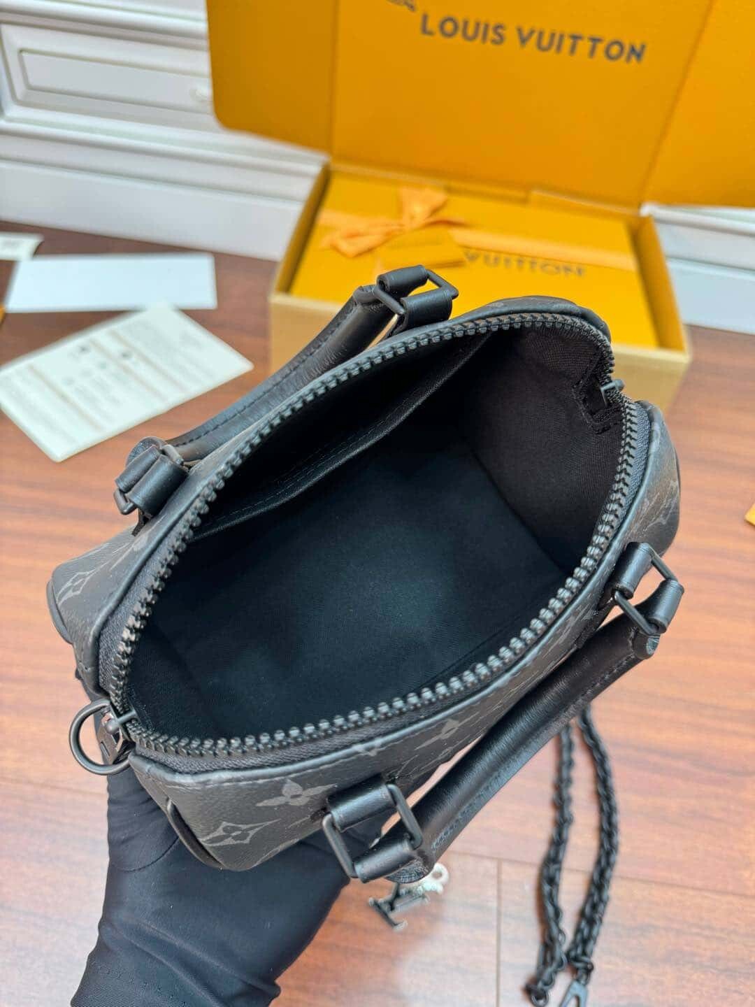 LV一比一高仿包 2024中國七夕限定speedy18 M24606¥2,480.00-頂級1:1精品高仿包包香港台灣批發價格推薦微信哪裡買