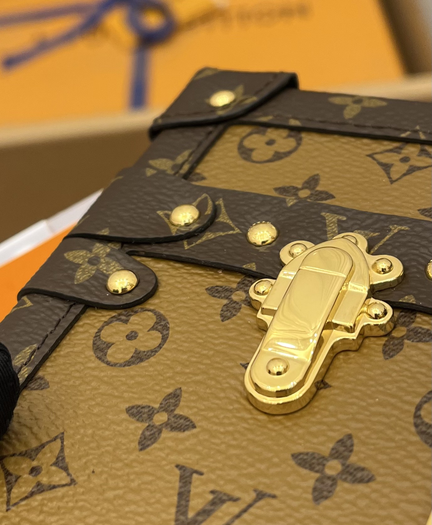 頂級原單精仿LV M44154 Petite Malle 盒子包¥2,480.00-頂級1:1精品高仿包包香港台灣批發價格推薦微信哪裡買