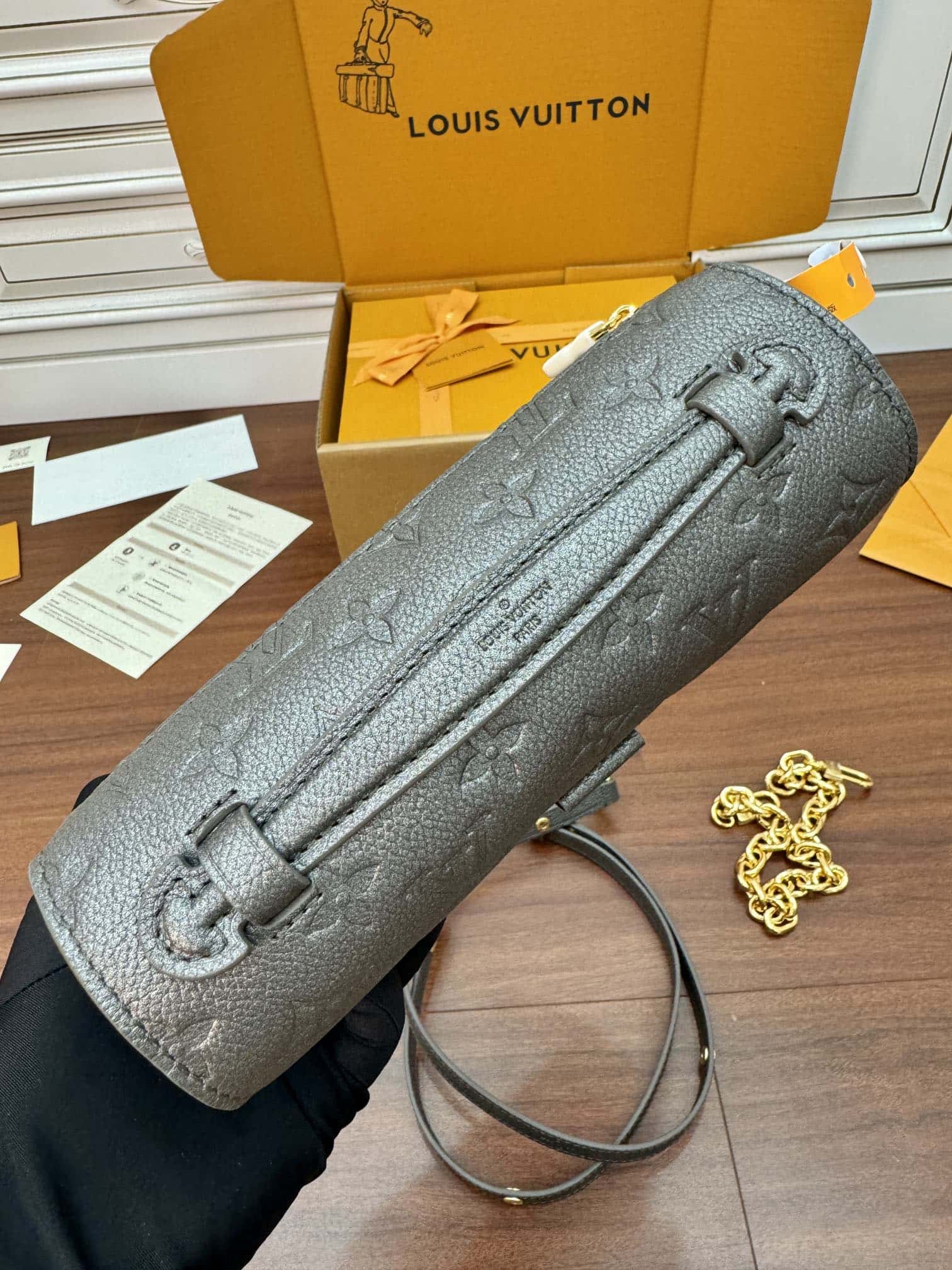 LV原單包 M11998 Pochette Métis East West¥2,380.00-頂級1:1精品高仿包包香港台灣批發價格推薦微信哪裡買