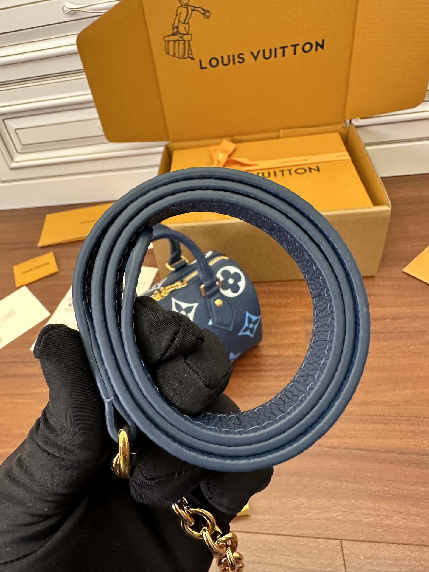 A級高品質出品高仿LV M46517 Speedy Bandoulière 20¥2,480.00-頂級1:1精品高仿包包香港台灣批發價格推薦微信哪裡買